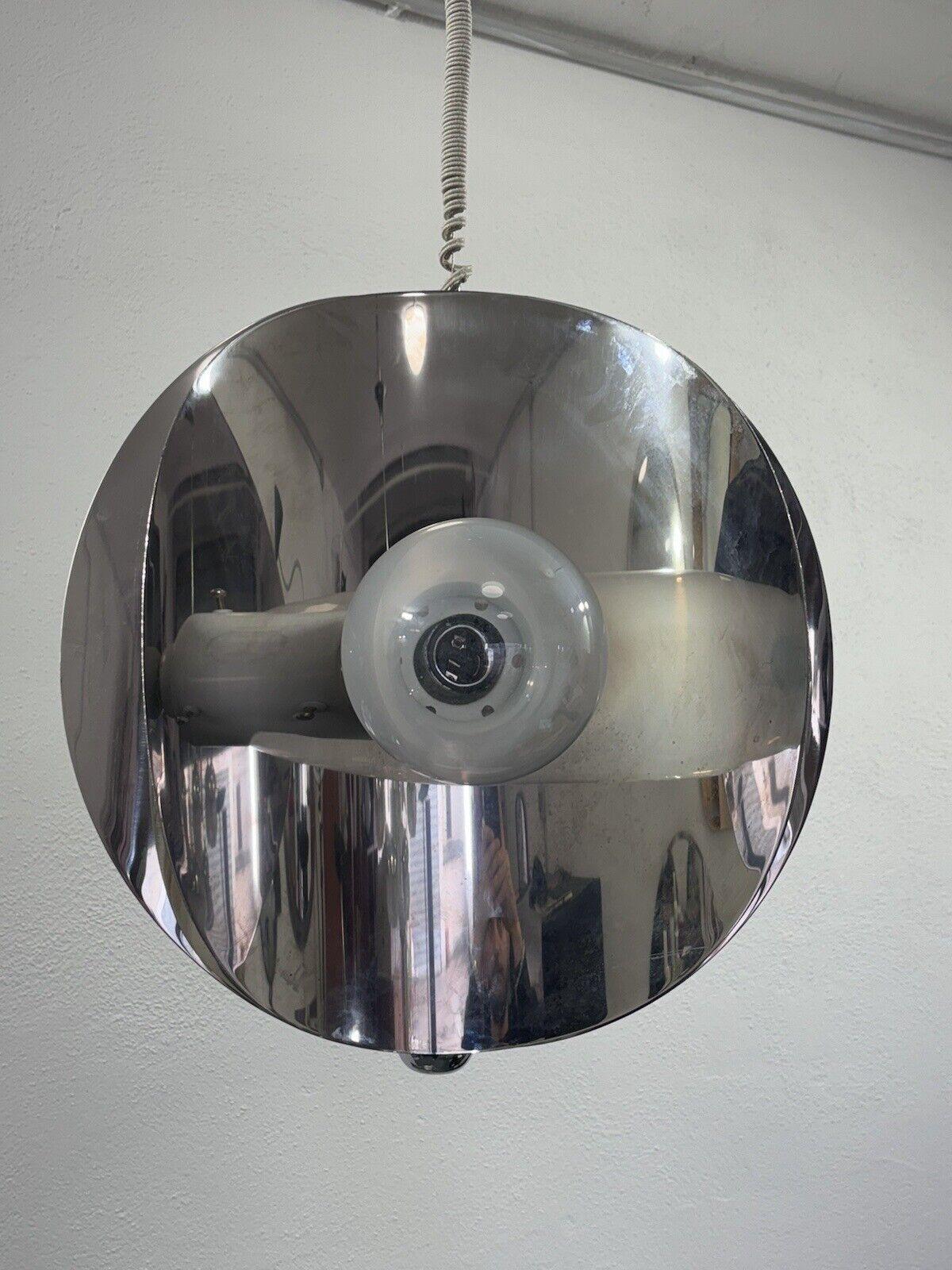 Late 20th Century Lampe à suspension de l'ère spatiale Design moderne des années 1970 en vente