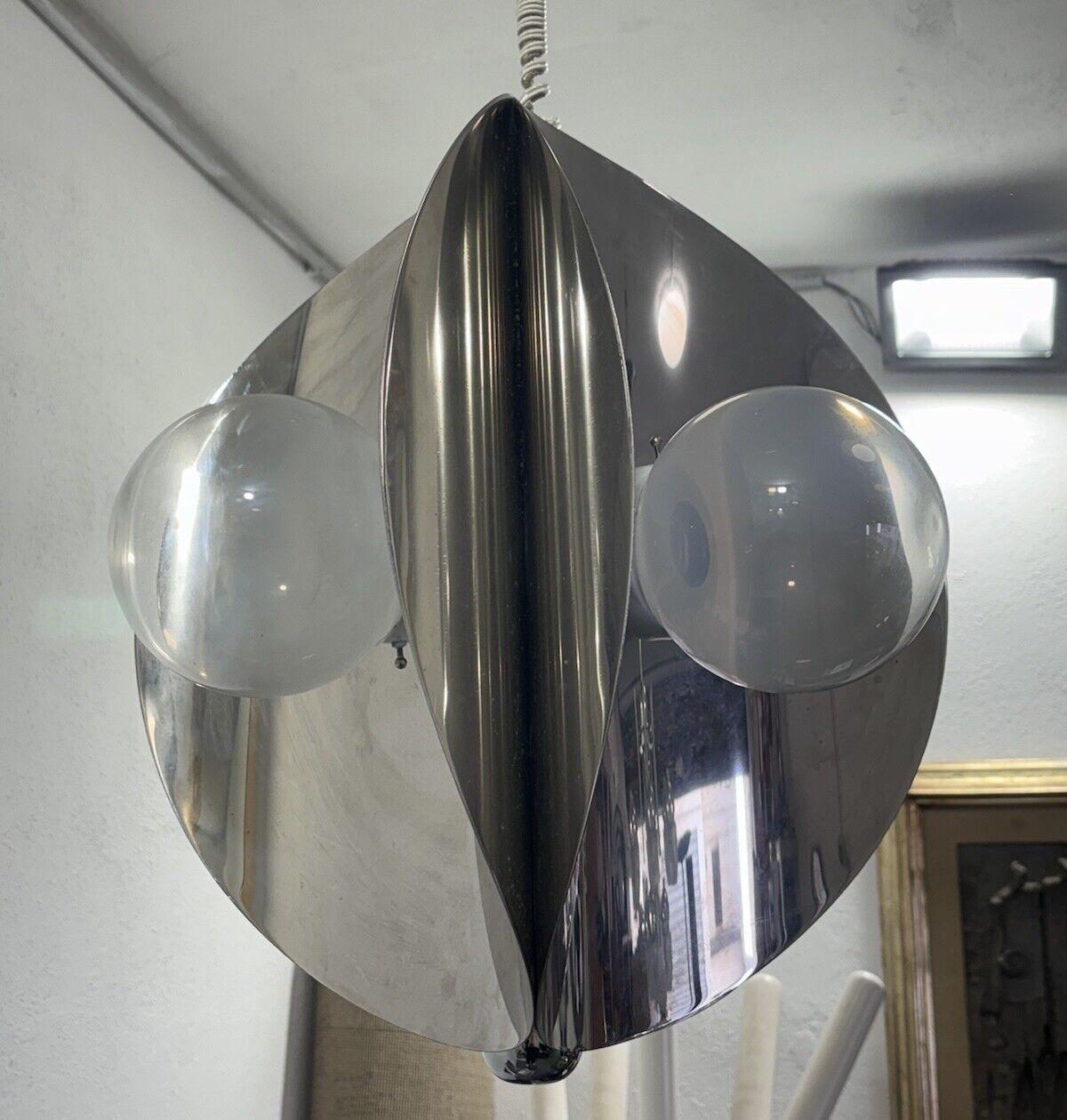 Acier Lampe à suspension de l'ère spatiale Design moderne des années 1970 en vente