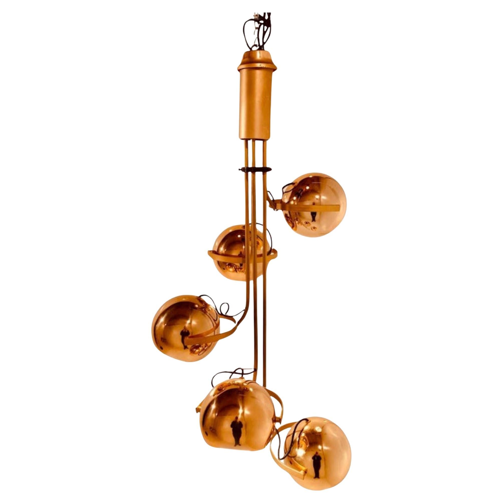 Grande lampadario d
oro cromato A Space AGE, Reggiani Italia, 1970