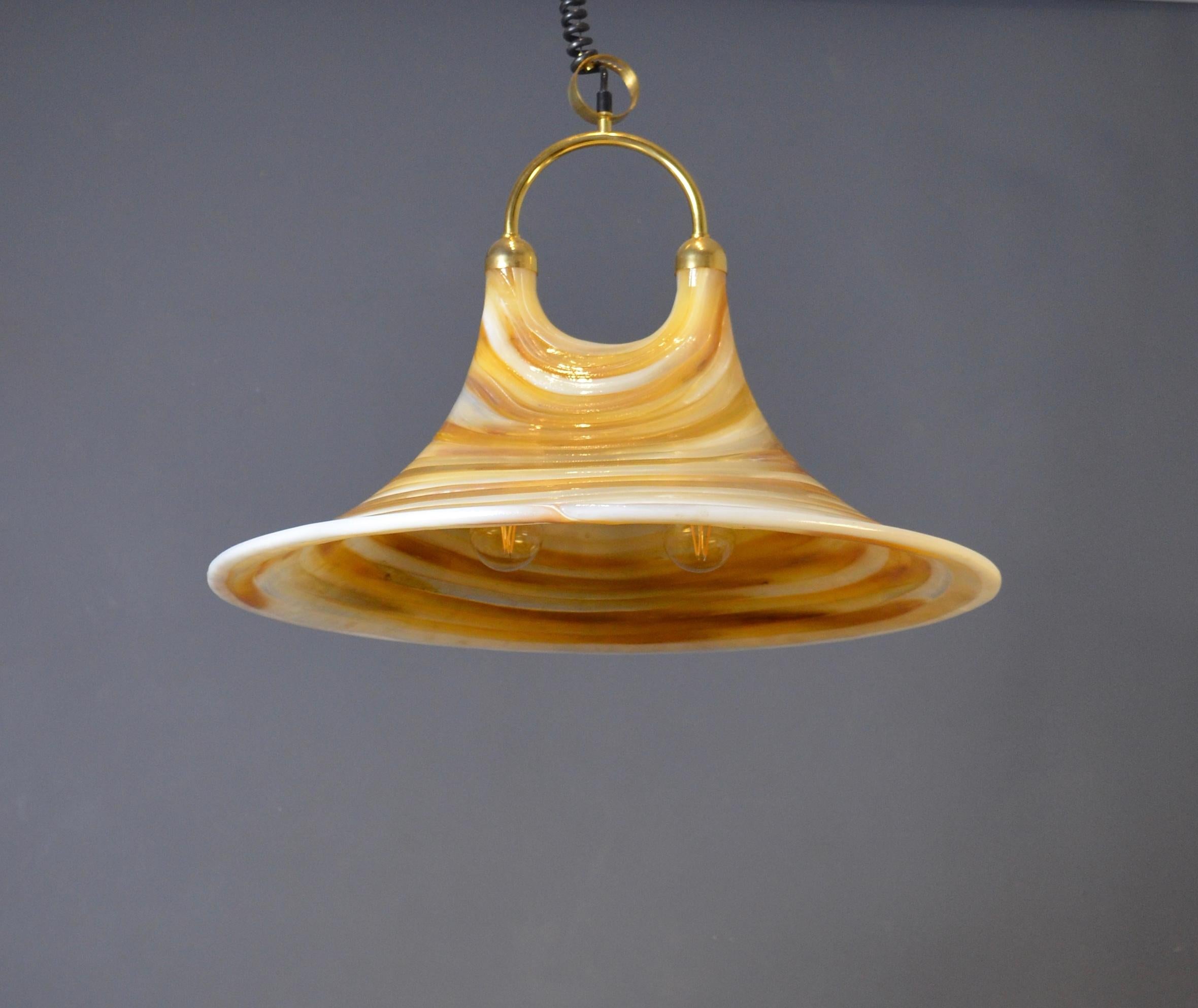 Fine XX secolo Lampada a sospensione di grandi dimensioni A Space, mix di lucite e fibra di vetro, Germania, anni '70 in vendita