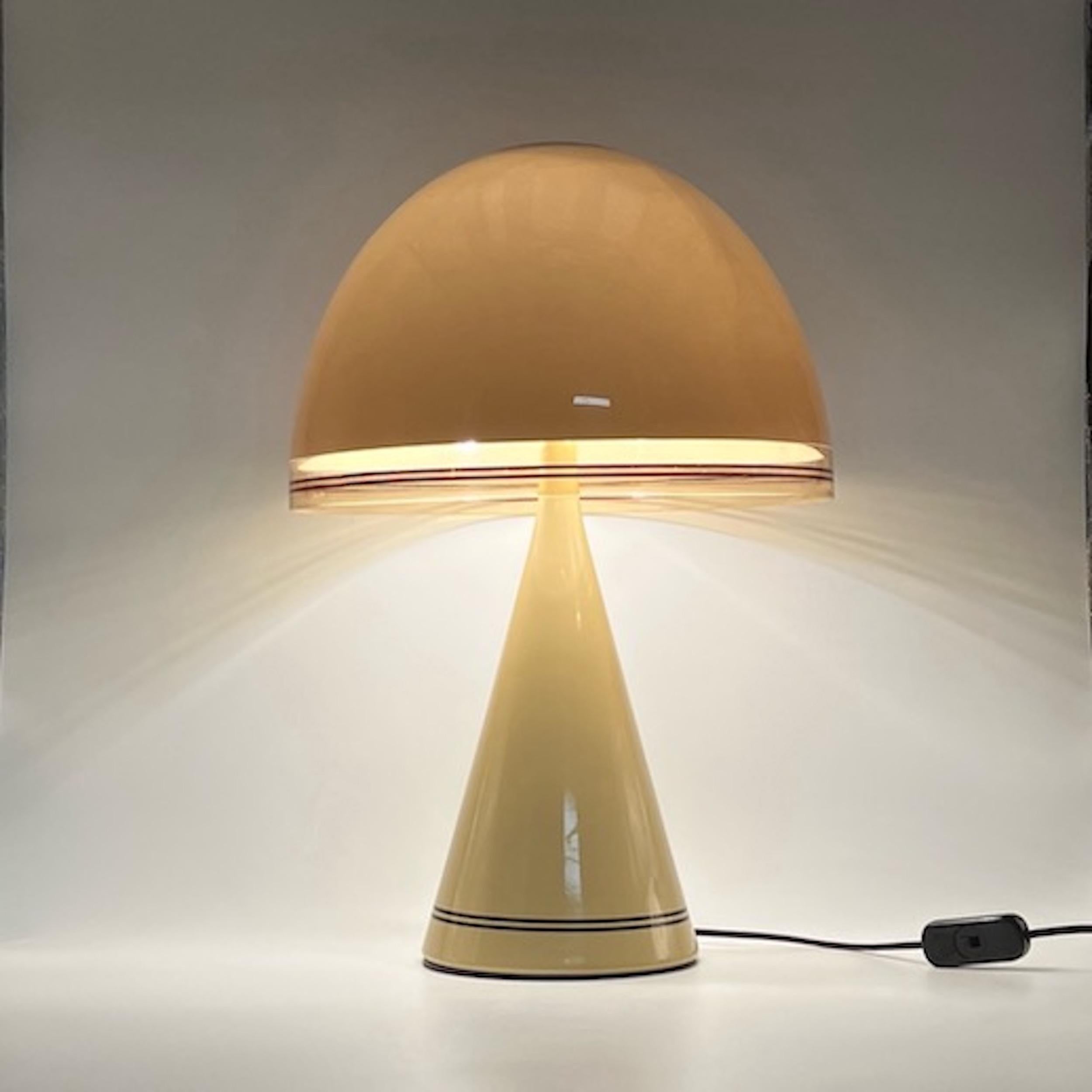 Space Age Large Table Lamp 'Baobab' Model 4048 by iGuzzini Italy, 1970s  In Good Condition In San Benedetto Del Tronto, IT