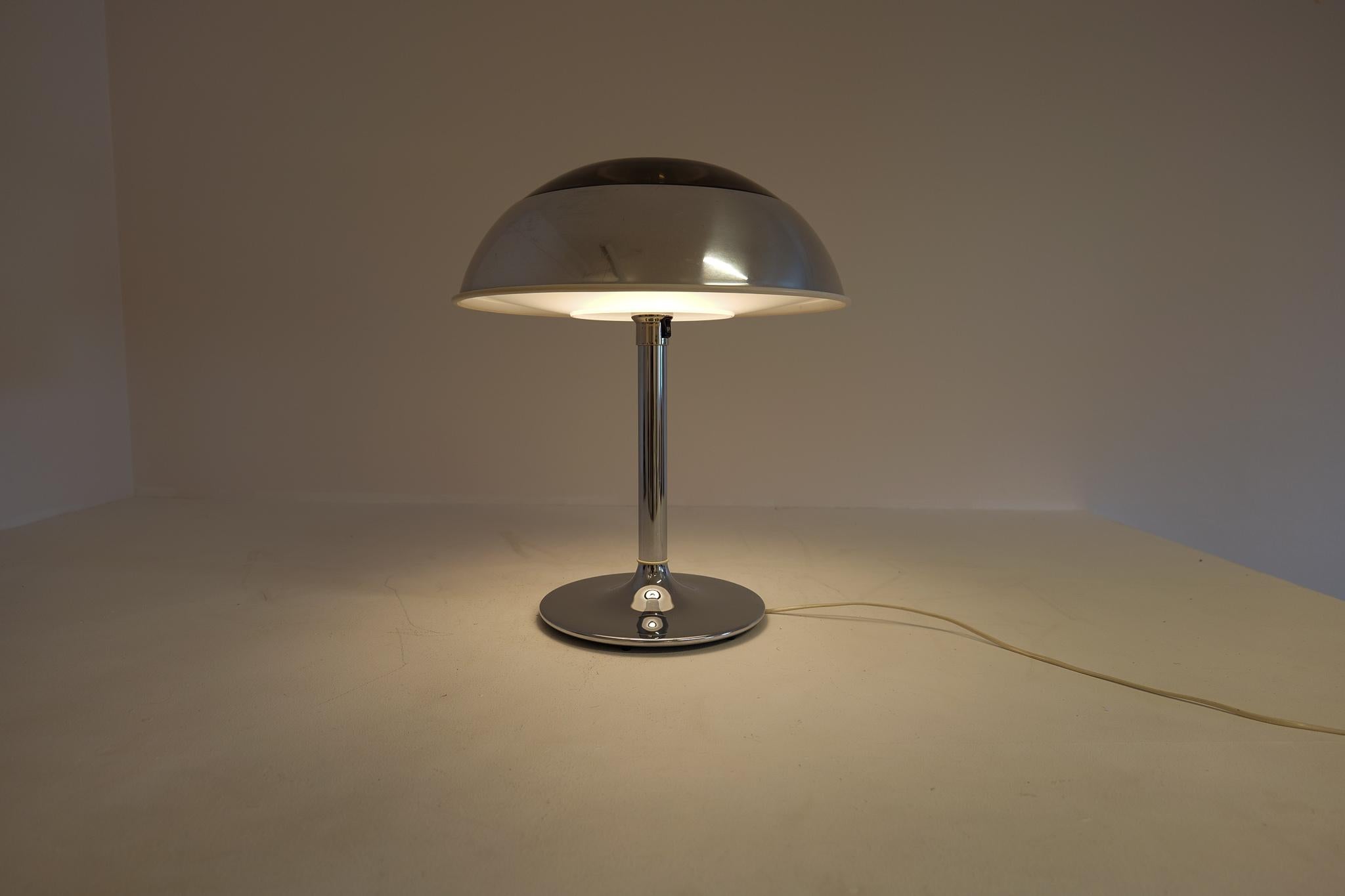 Space Age Large Table Lamp Chrome Fagerhults, Sweden, 1970s For Sale 8
