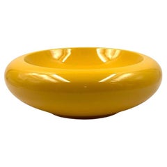 Space age large yellow ceramic centerpiece / vide poche, Sicart Italy 1970s