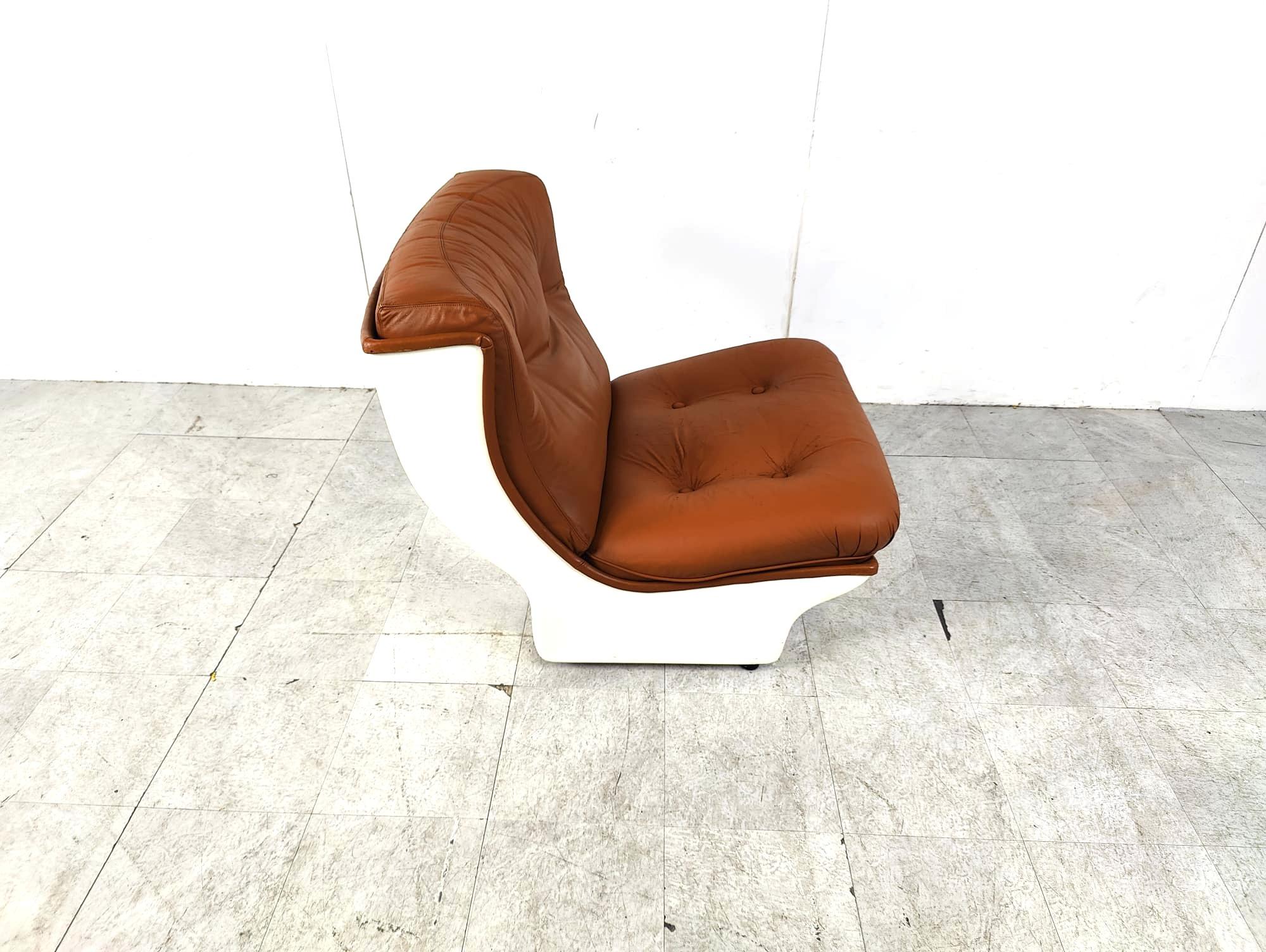 Space age leather lounge chair by Airborne international, 1970s For Sale 2