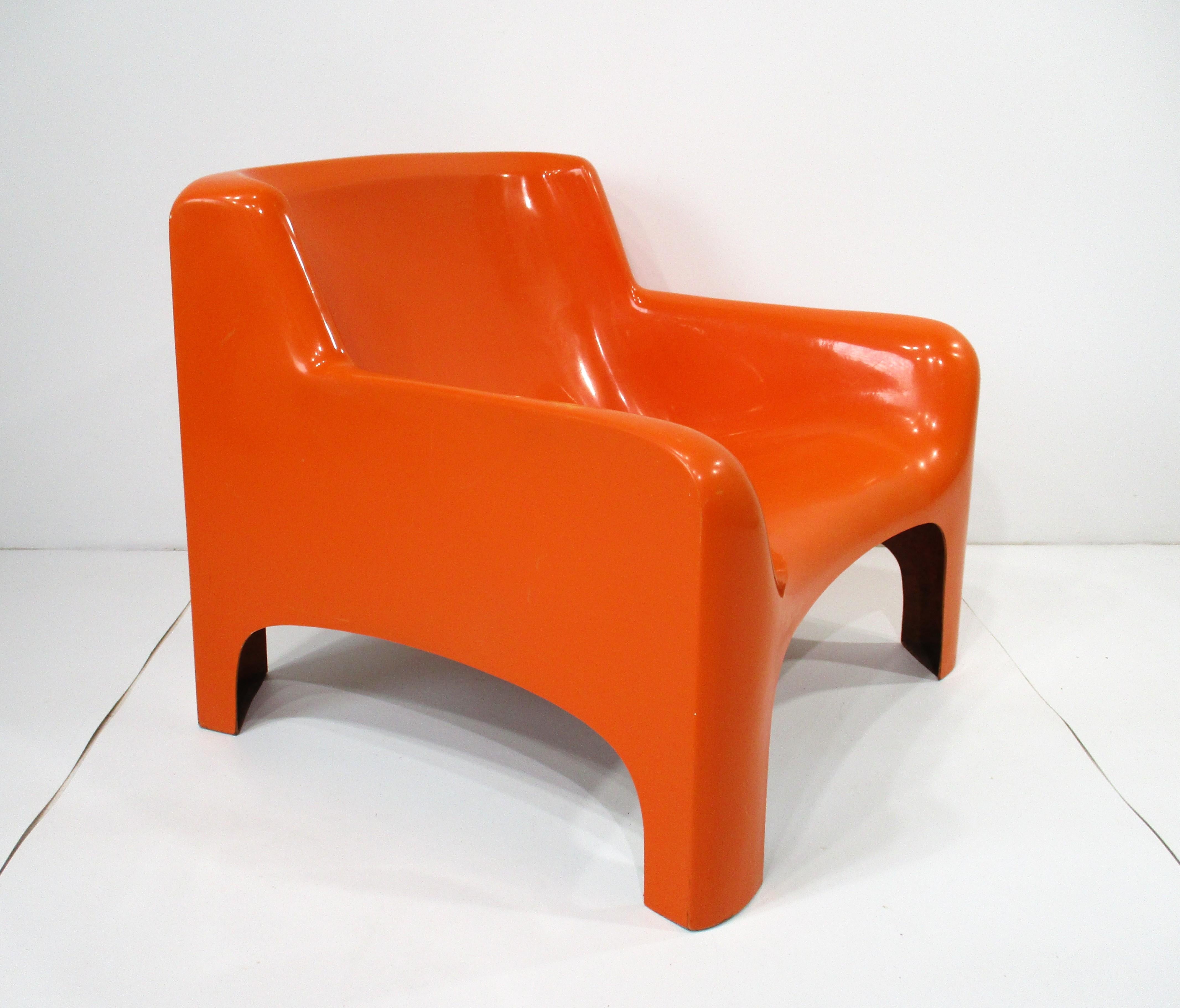 Unknown Vico Magistretti styled Space Age Lounge Chair Italy For Sale
