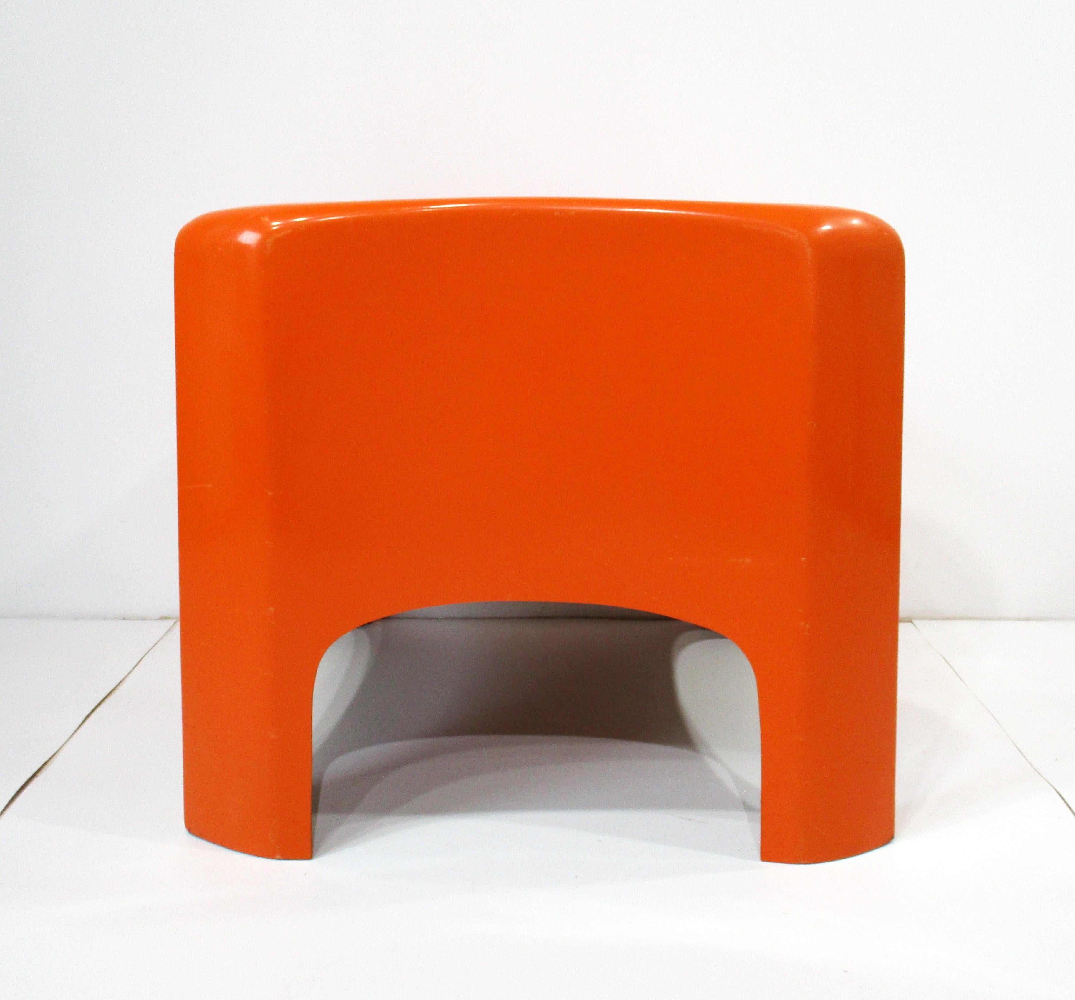 Fiberglass Vico Magistretti styled Space Age Lounge Chair Italy For Sale