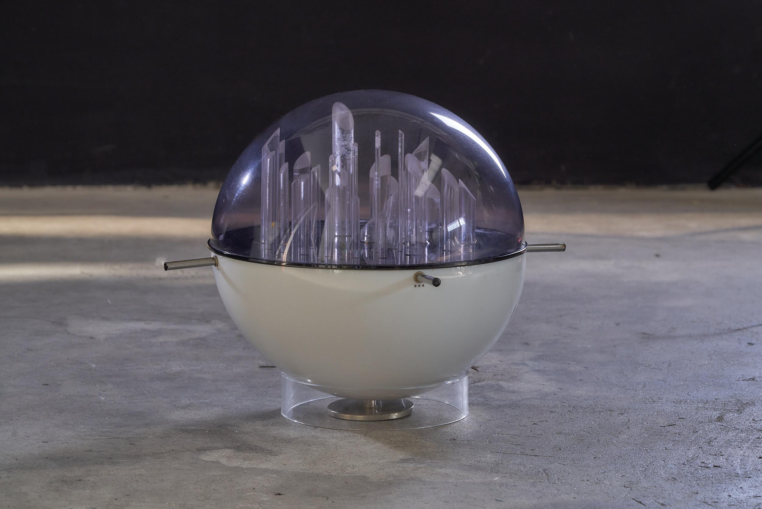 Italian Space Age Lucite and Metal Sculpture Lamp by Gaetano Missaglia, Italy, 1970s For Sale