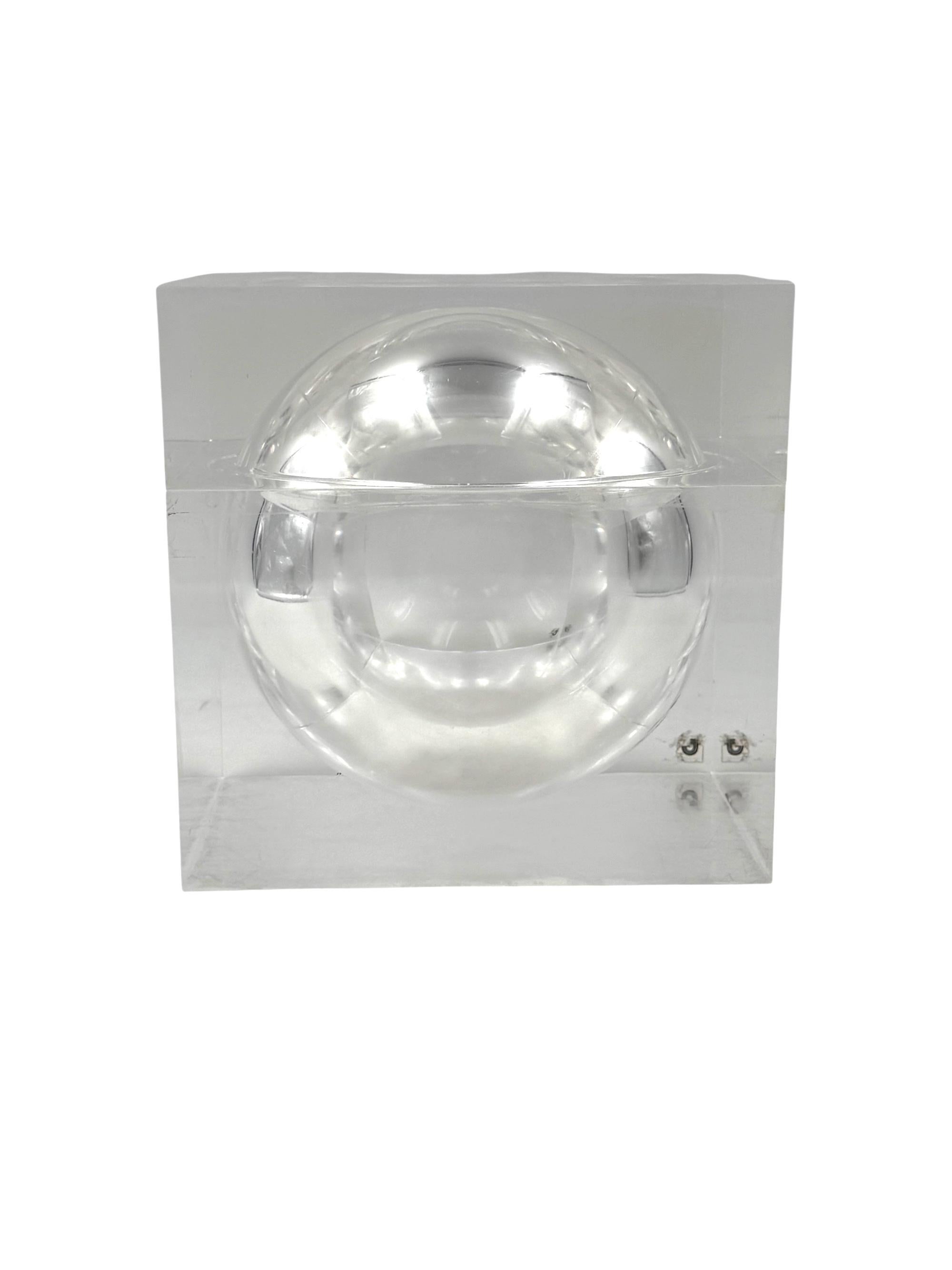 Grand seau à glace en lucite de l'ère spatiale, mod. Bombo, Studio TG, Guzzini Italie, vers 1970 en vente 1