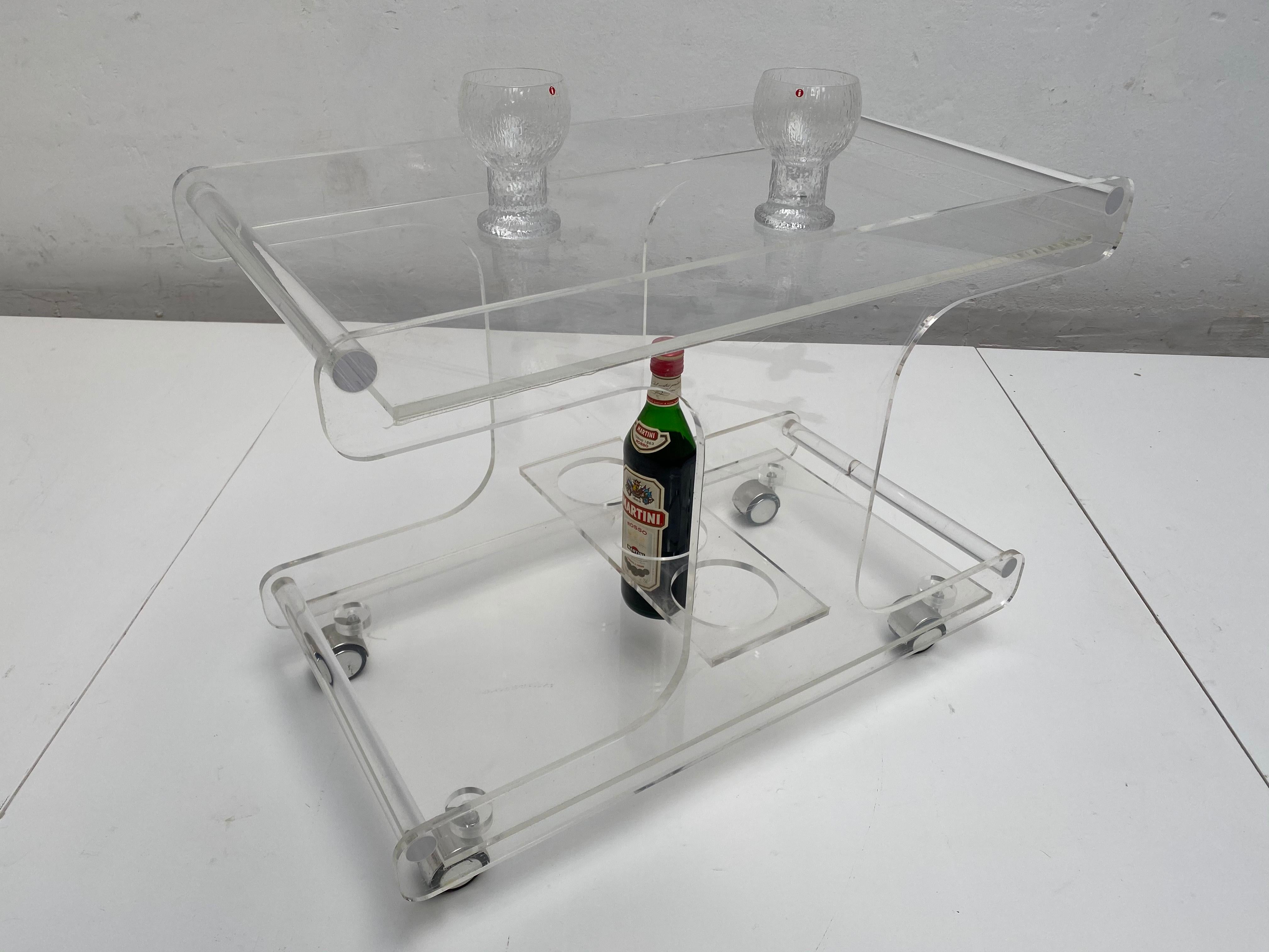 Space Age Lucite Mobile Bar Trolley on Chromed Caster Wheels, France, 1970s 6