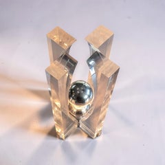 Space age lucite table lamp, France 1960s