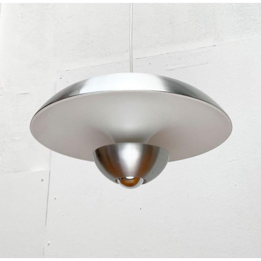 Lampada a sospensione a tulipano tedesca di metà secolo di Kaiser Leuchten, 1960 in vendita 1