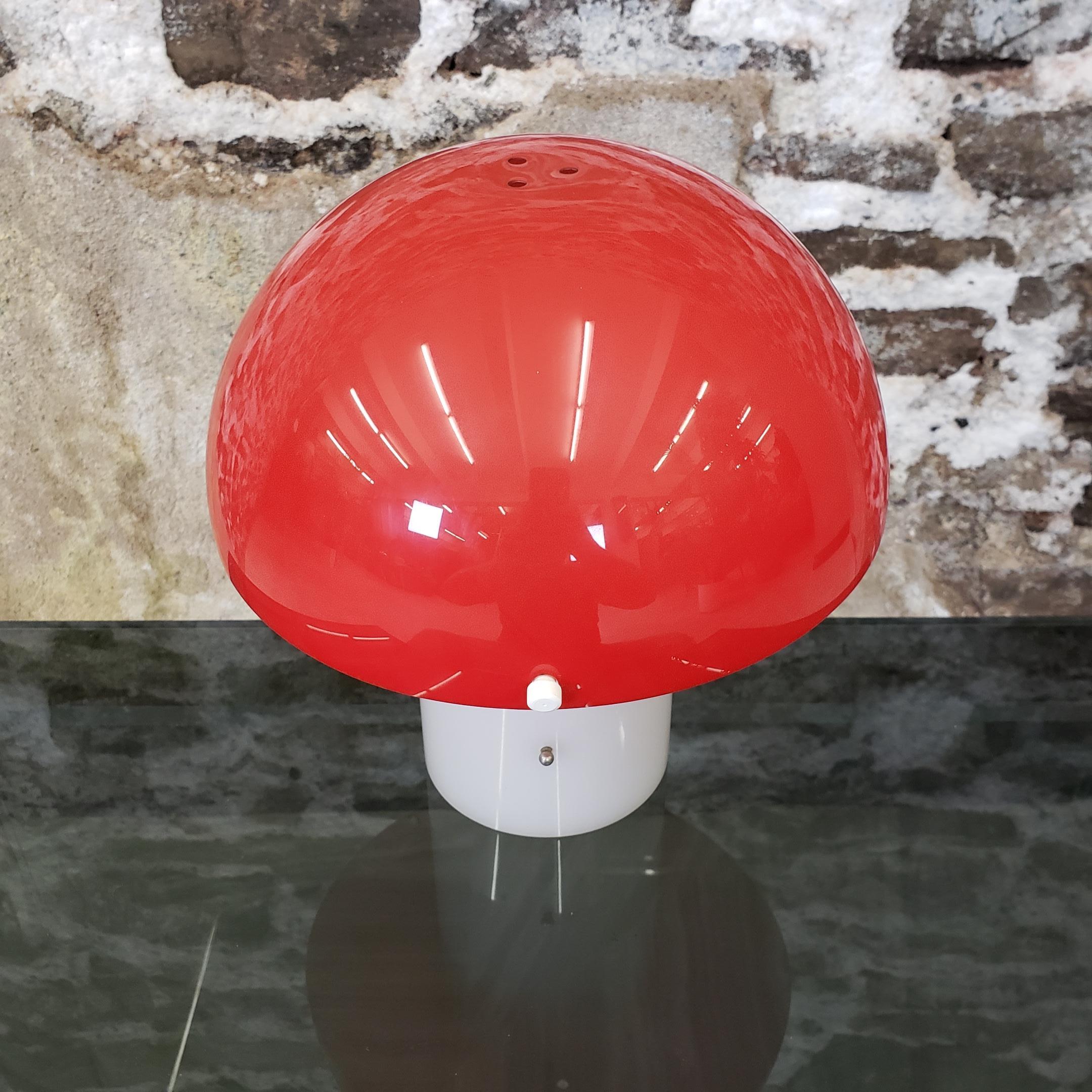 red mushroom lamp