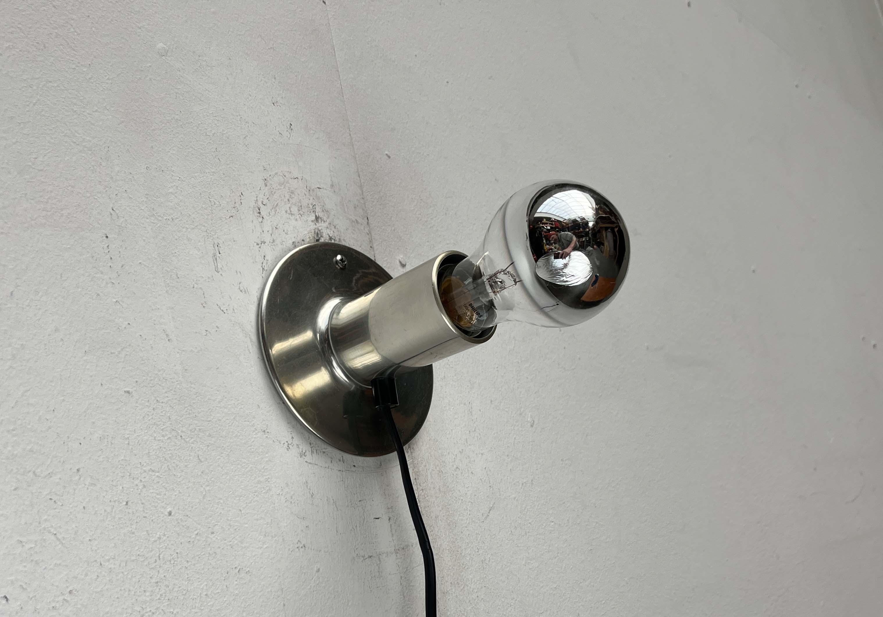 Space Age Minimalist Table or Wall Lamp, 1960s For Sale 9