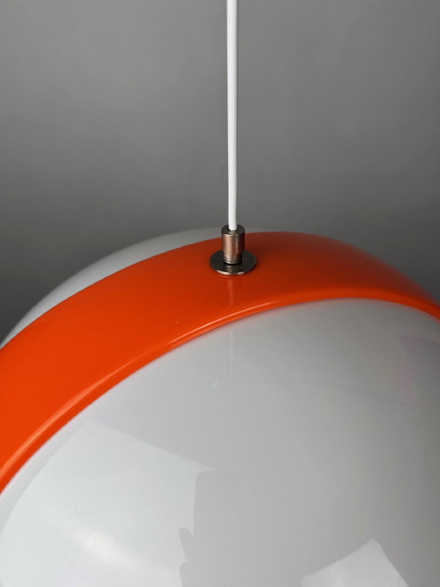 A Space Age Mod. 4064 Pendelleuchte von Gerd Lange, Kartell, 1960er Jahre Italien (Kartell Museum) 2