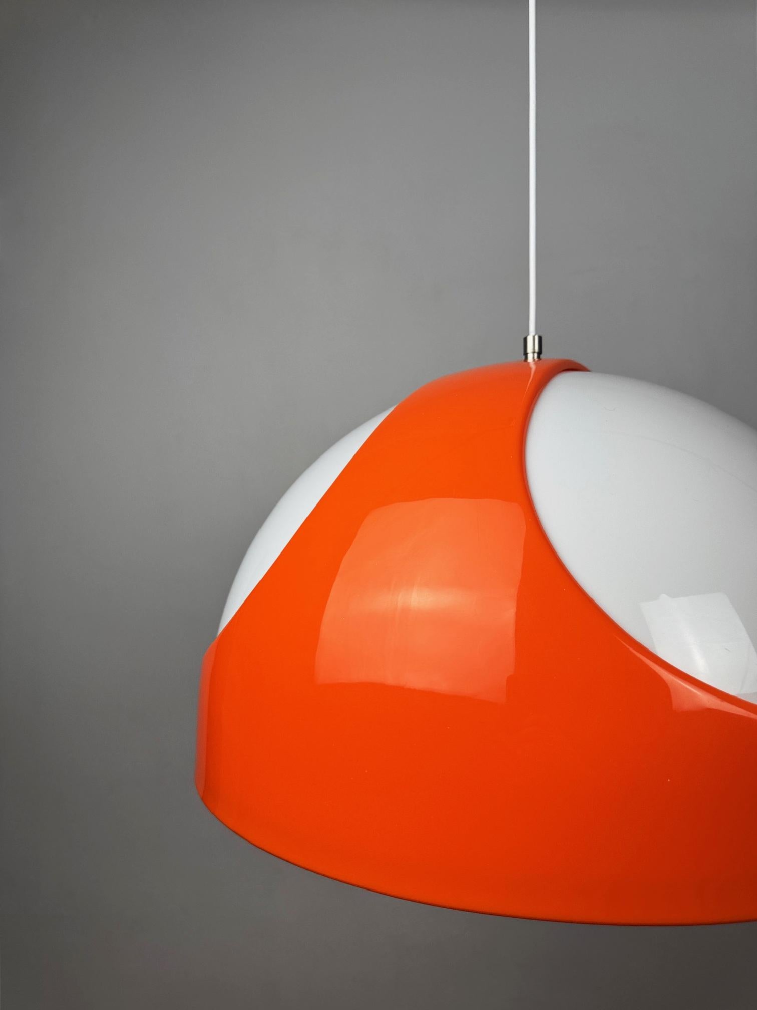 A Space Age Mod. 4064 Pendelleuchte von Gerd Lange, Kartell, 1960er Jahre Italien (Kartell Museum) 3