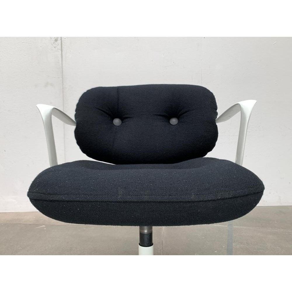 Chaise pivotante de l'ère spatiale 2038 par Bruce Hannah et Andrew Morrison, 1970 Excellent état - En vente à Hamburg, DE
