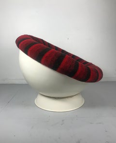 Space Age Modernist Ball Chair in White Resin Original Pop Modern Fabric