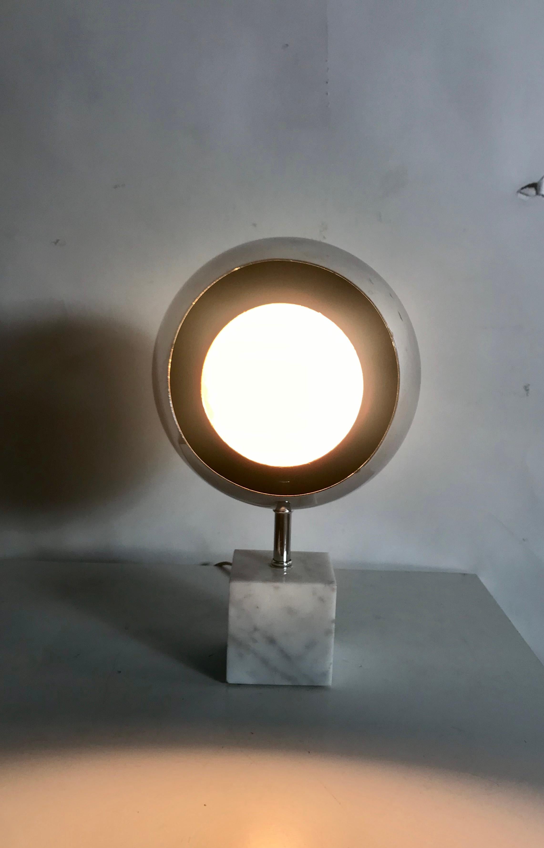 Ère spatiale « Eyeball » en chrome et marbre de l'ère spatiale moderniste d'après Arredoluce en vente