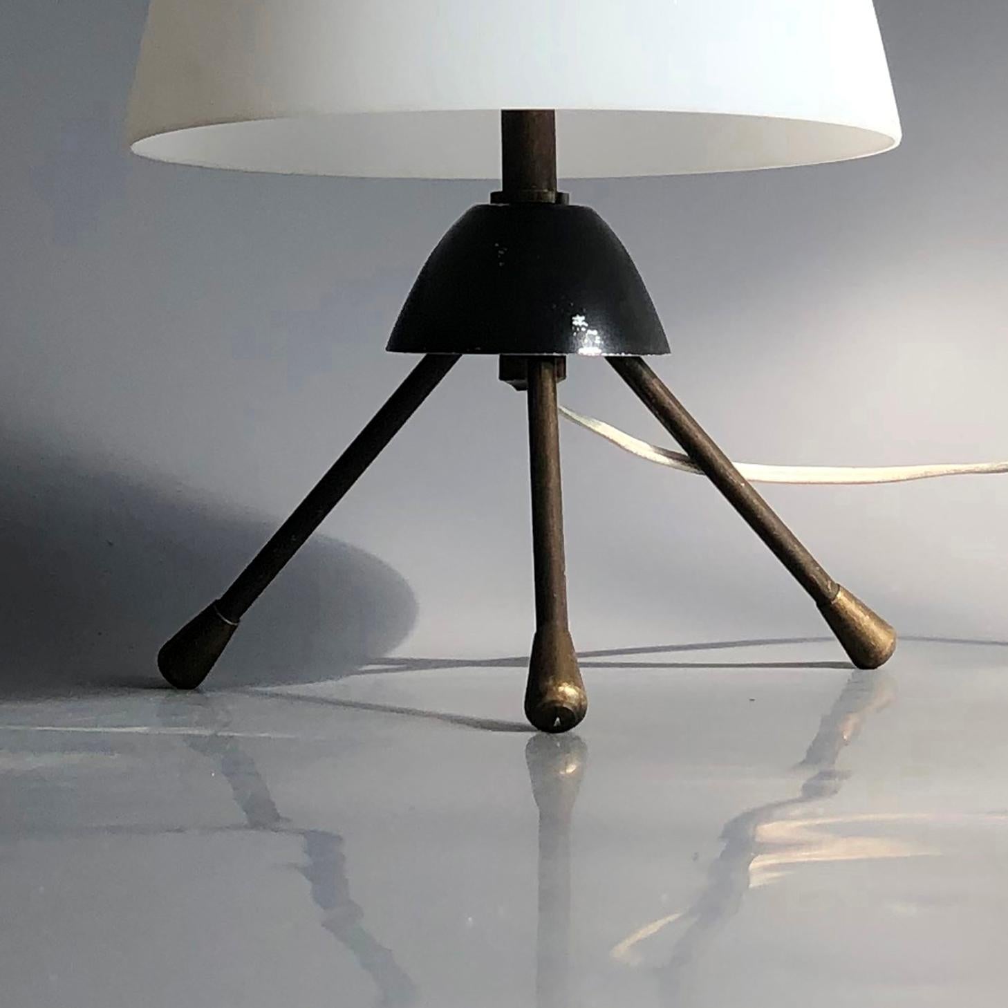 Space Age Modernist Conical Table Lamp, Italy, 1960s For Sale 7