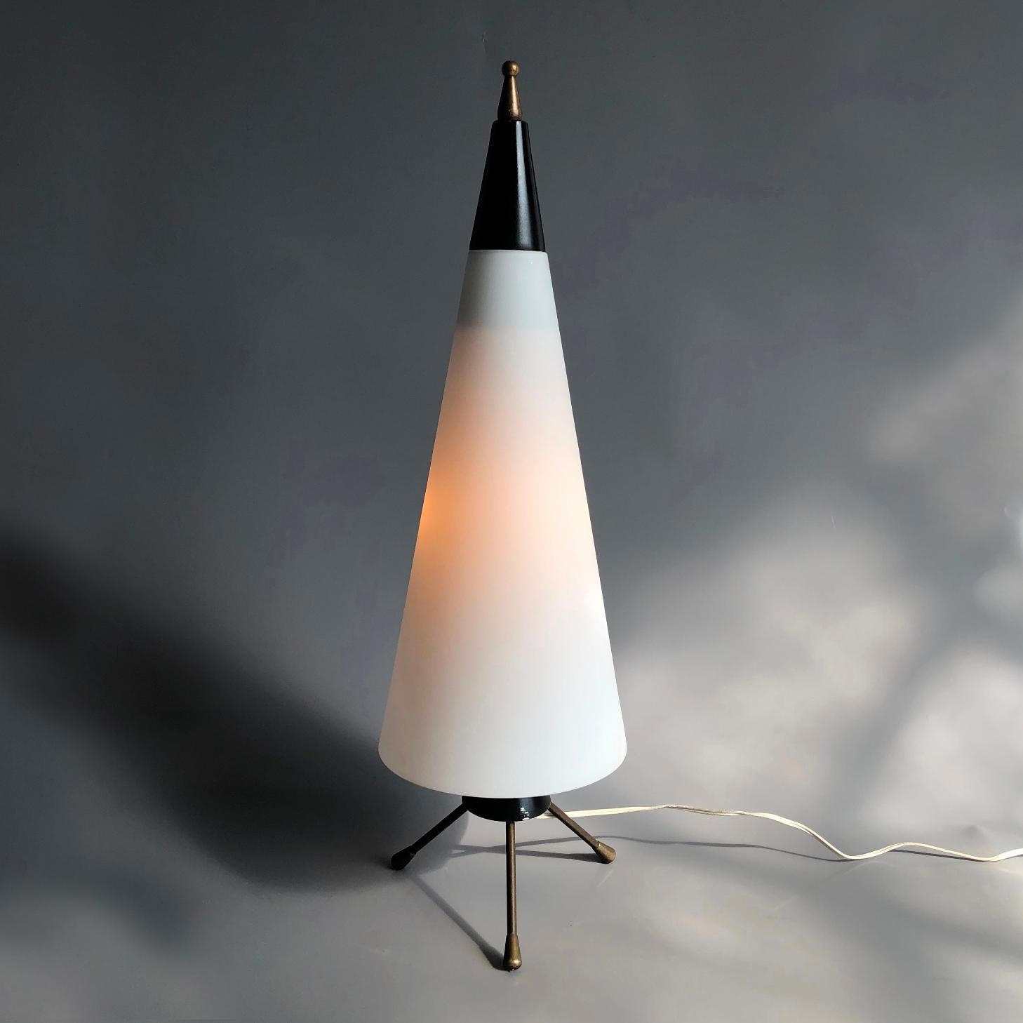 Italian Space Age Modernist Conical Table Lamp, Italy, 1960s For Sale