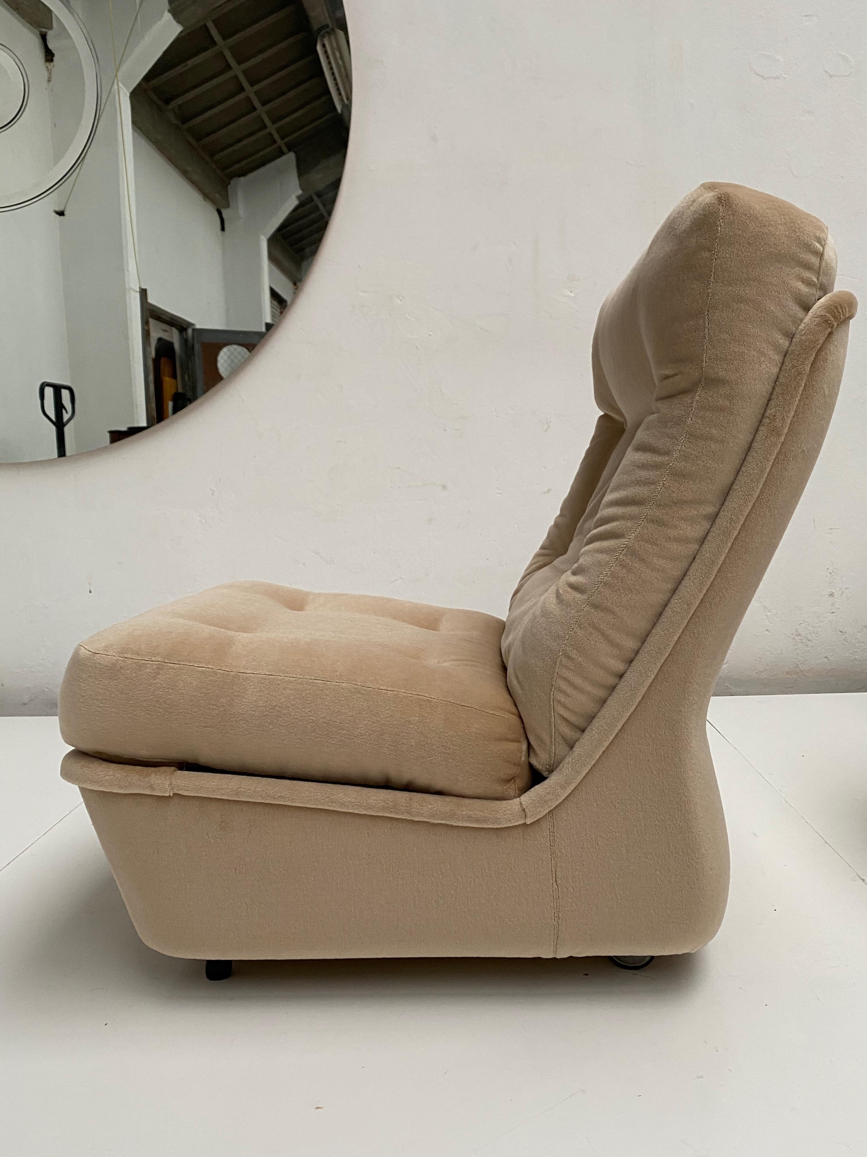 Molded Space Age Mohair “Orchidée” Lounge Chairs Michel Cadestin, Airborne, France 1968 For Sale