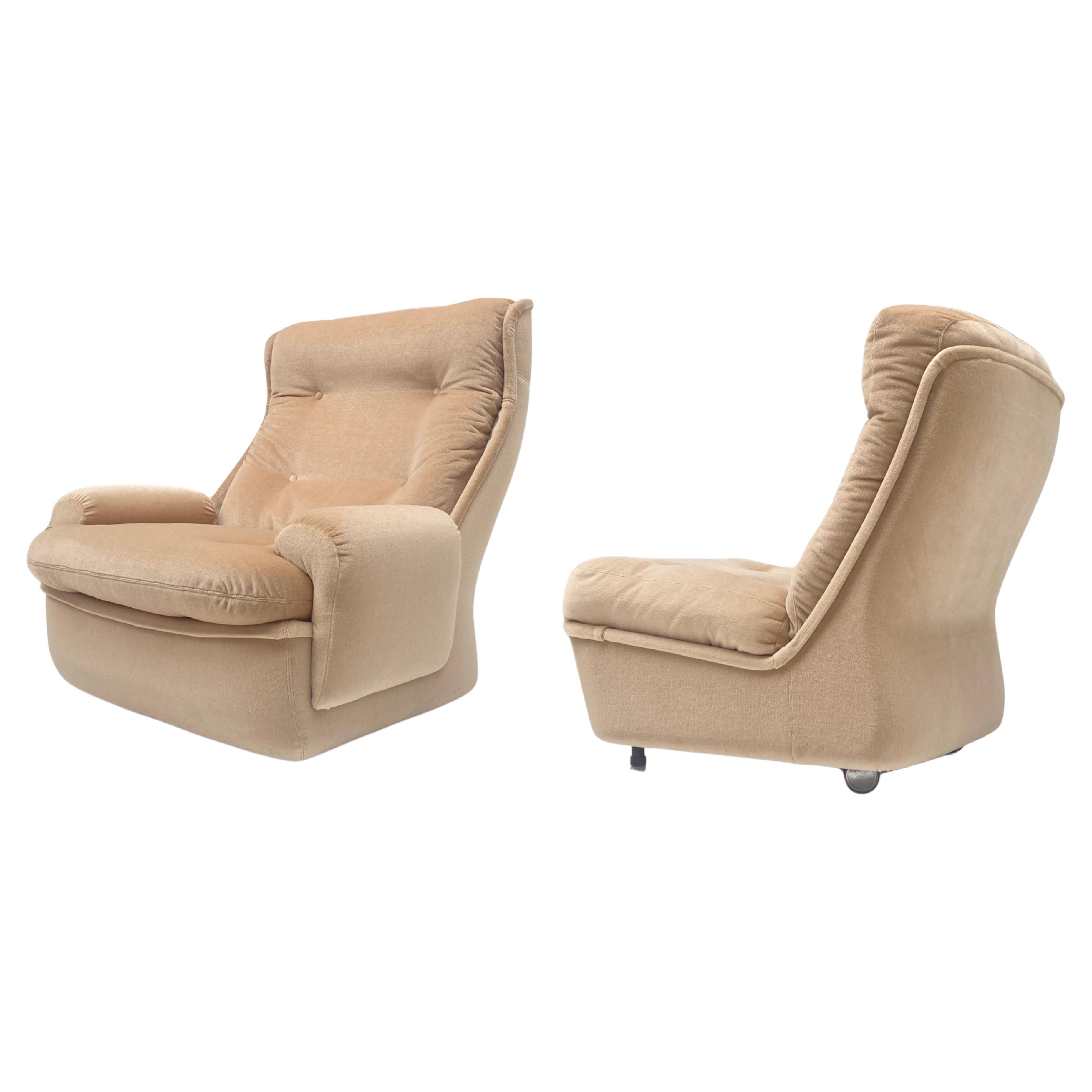 Space Age Mohair “Orchidée” Lounge Chairs Michel Cadestin, Airborne, France 1968 For Sale