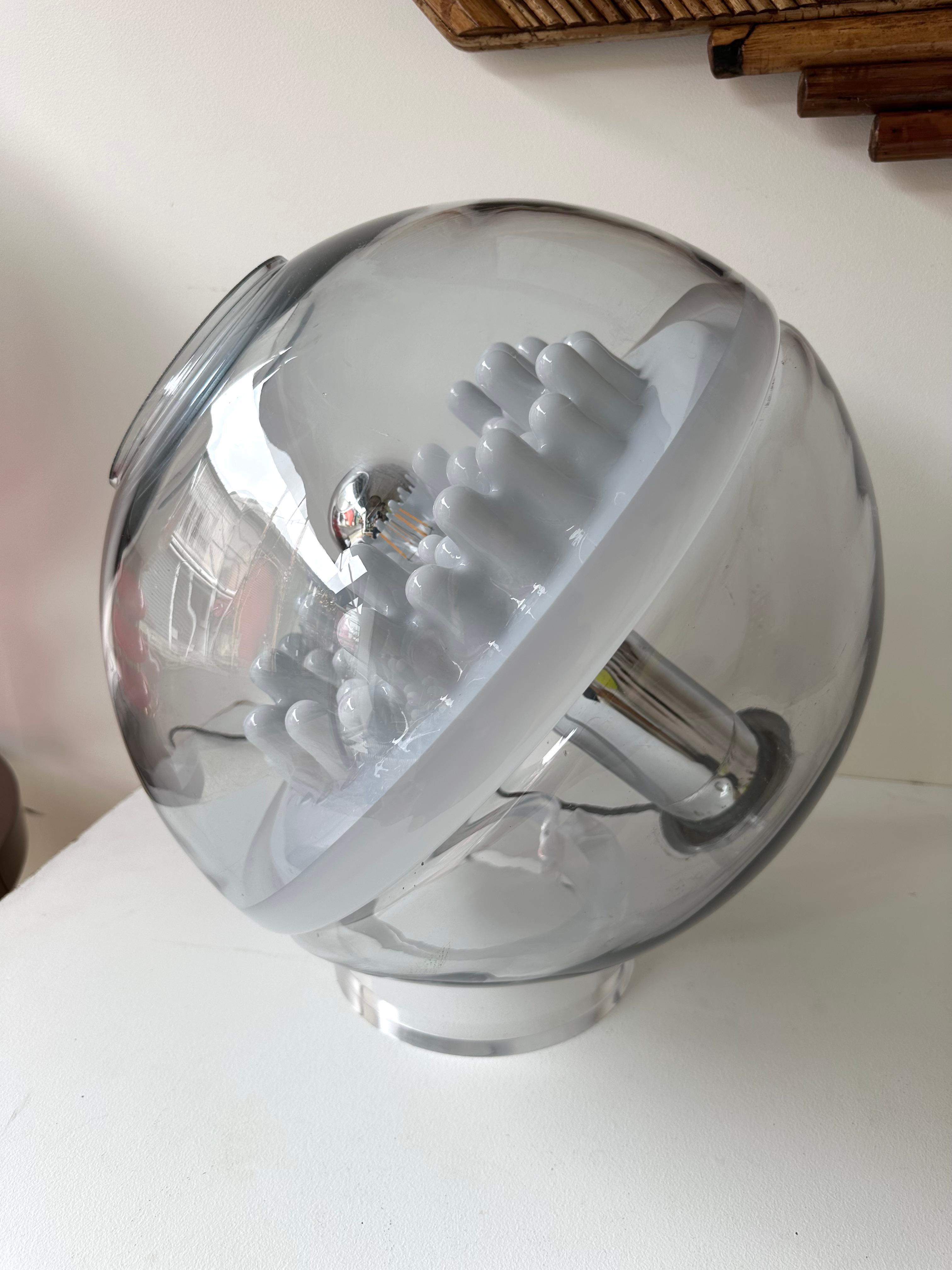 Lampe de Murano en verre et lucite de l'ère spatiale par Leucos, Italie, 1970 Bon état - En vente à SAINT-OUEN, FR