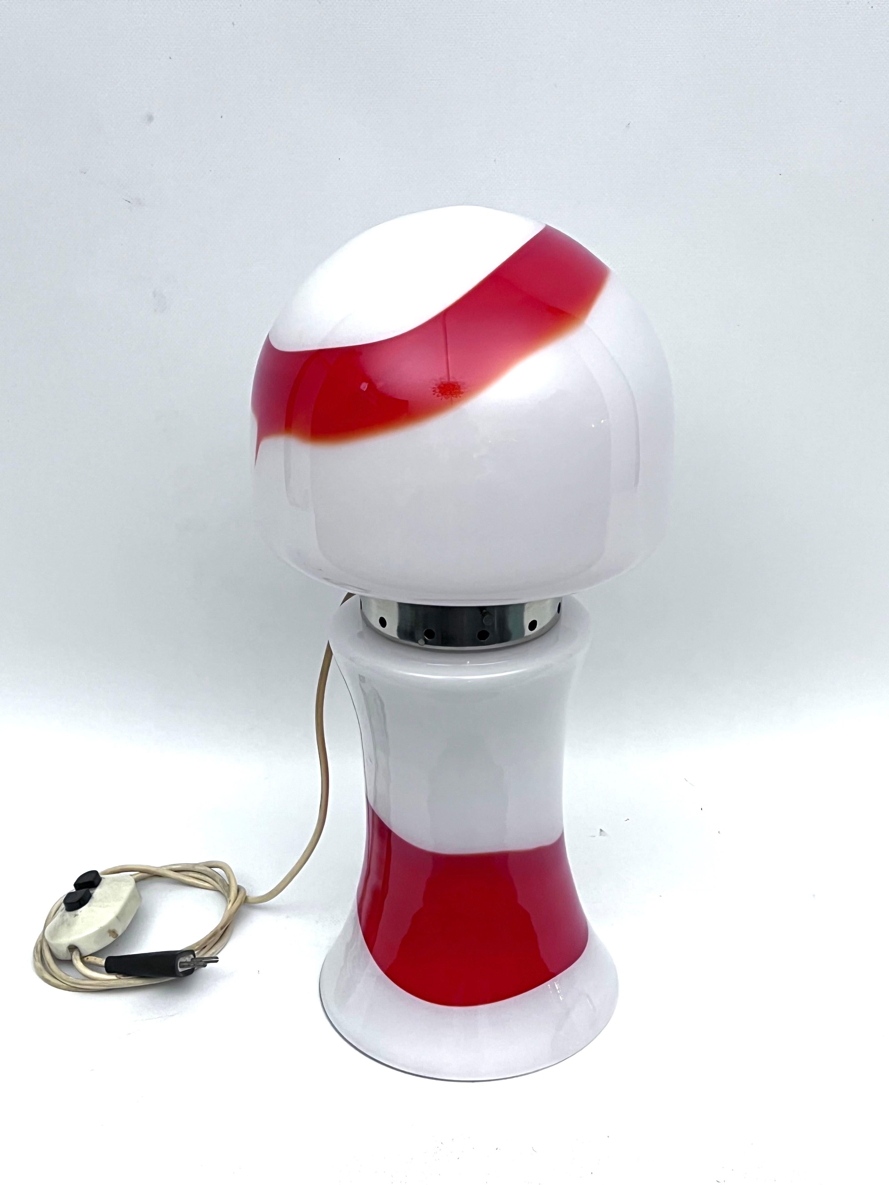 Mid-Century Modern Space age Murano glass table lamp by Mazzega. Italy 1970s For Sale