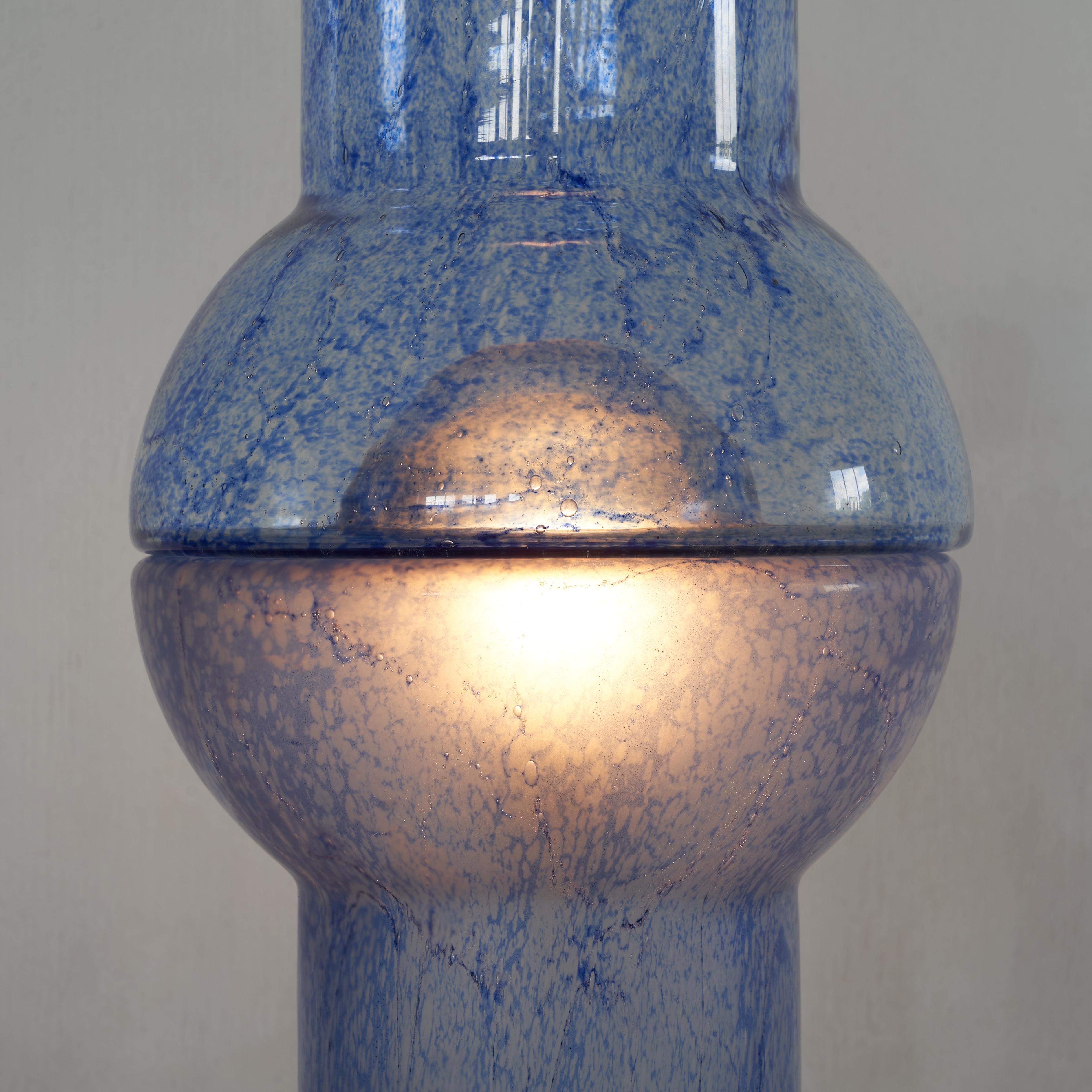 Mid-Century Modern Venetian Murano 'Pulegoso' Glass Table Lamp in Blue 1970s