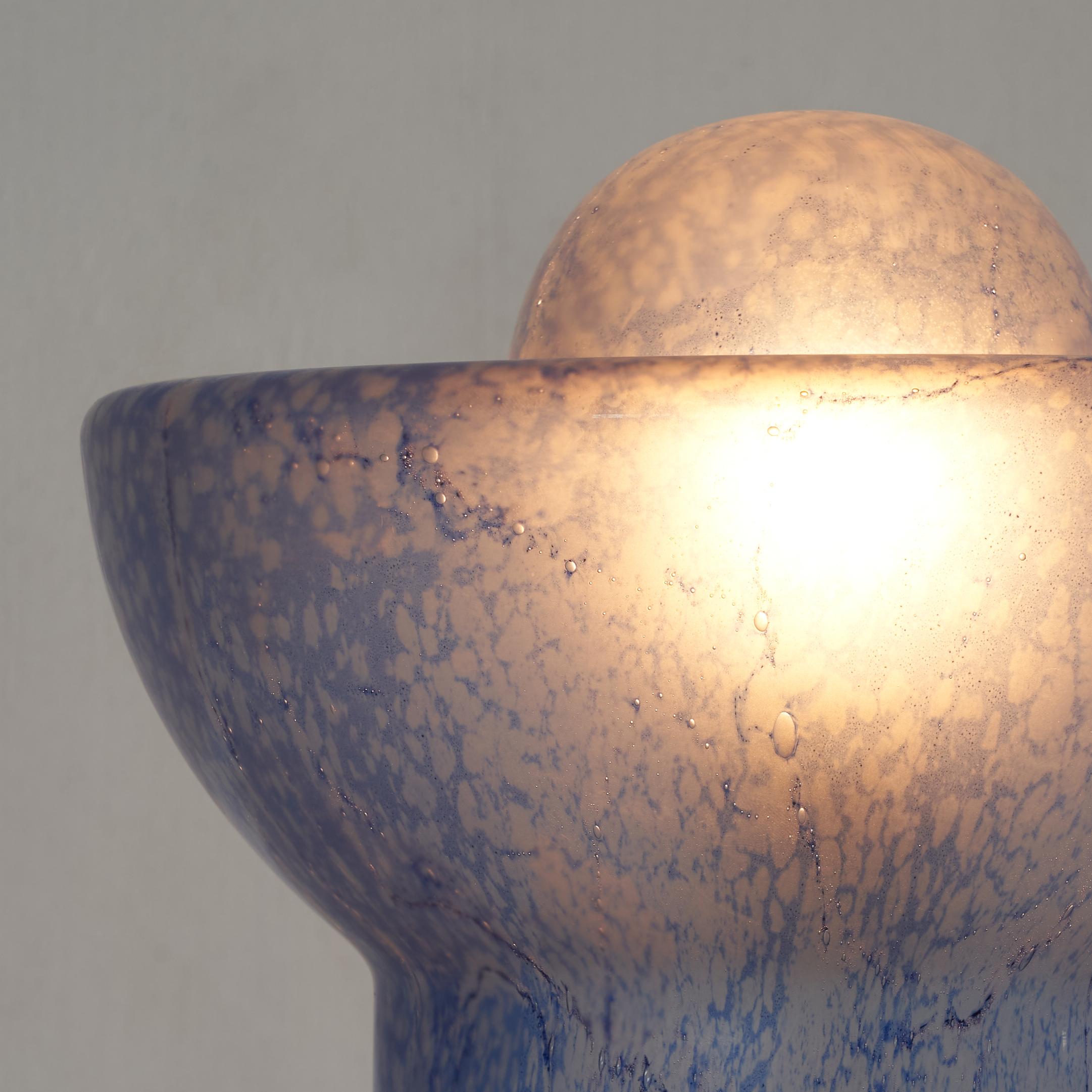 Venetian Murano 'Pulegoso' Glass Table Lamp in Blue 1970s 1