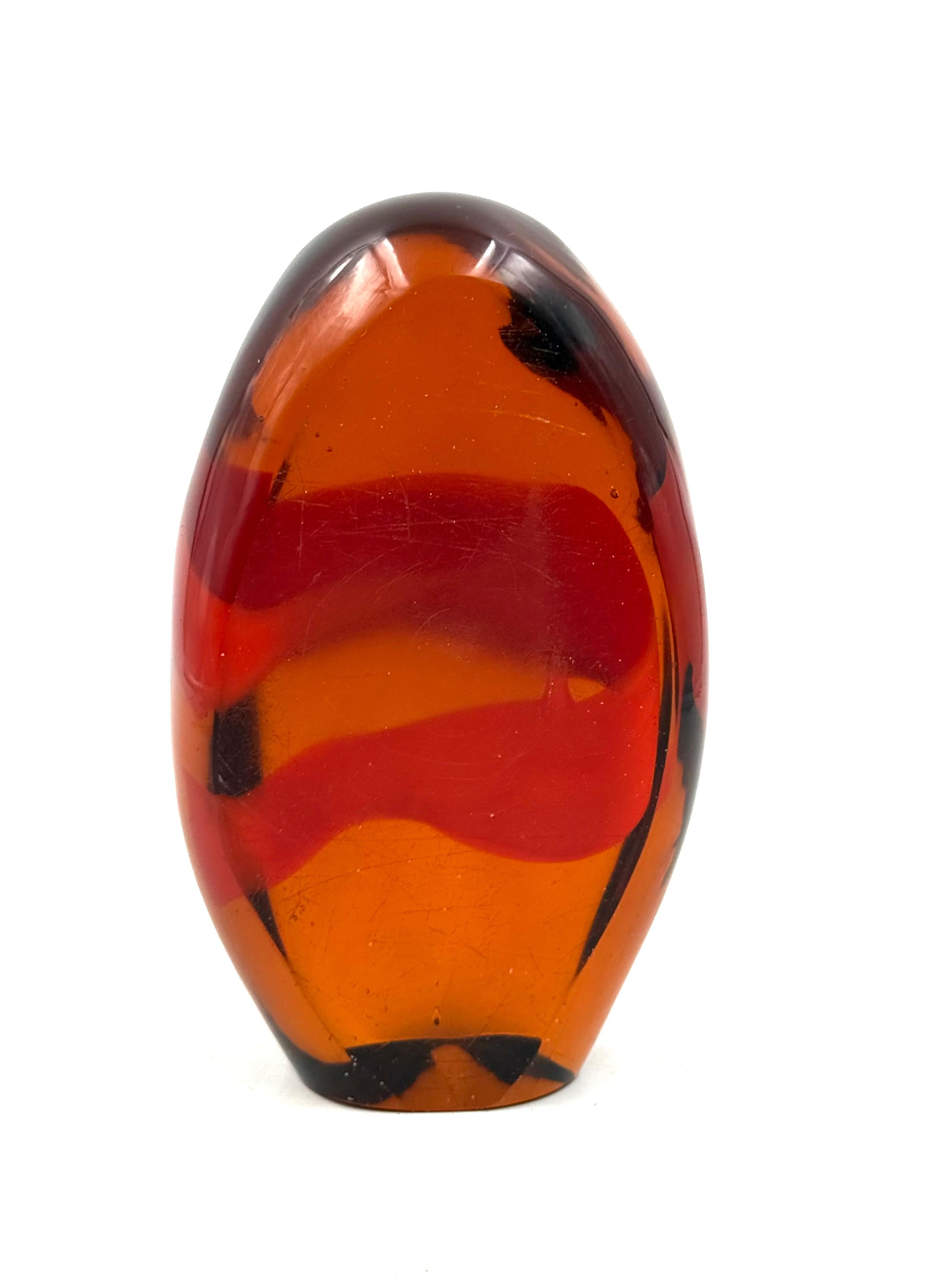 Space age Murano orange glass presse-papier, Italy 1960s in vendita 5