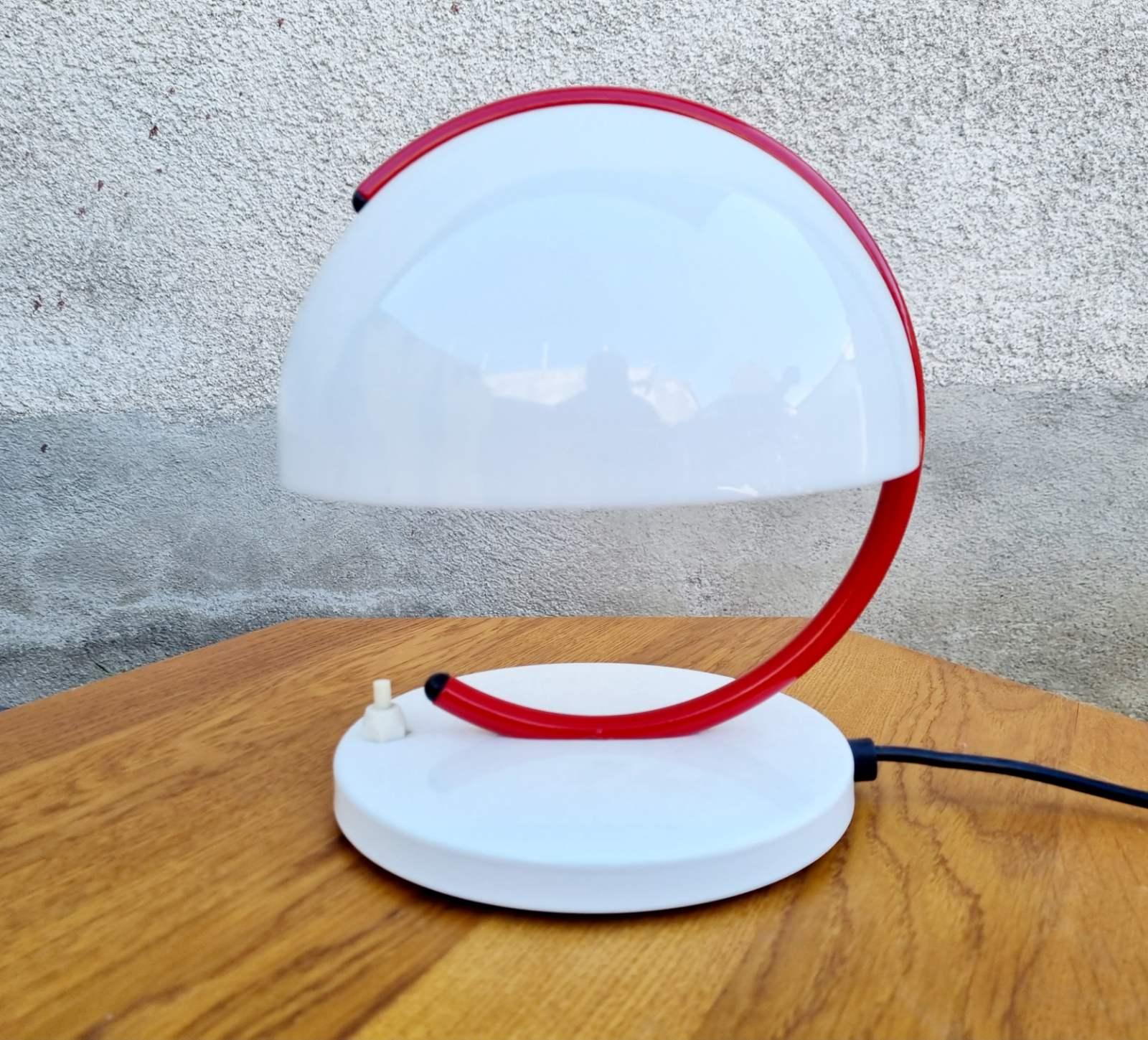 Space Age Mushroom Table Lamp Designed by Luigi Massoni for Guzzini, Italy 70s In Good Condition In Lucija, SI