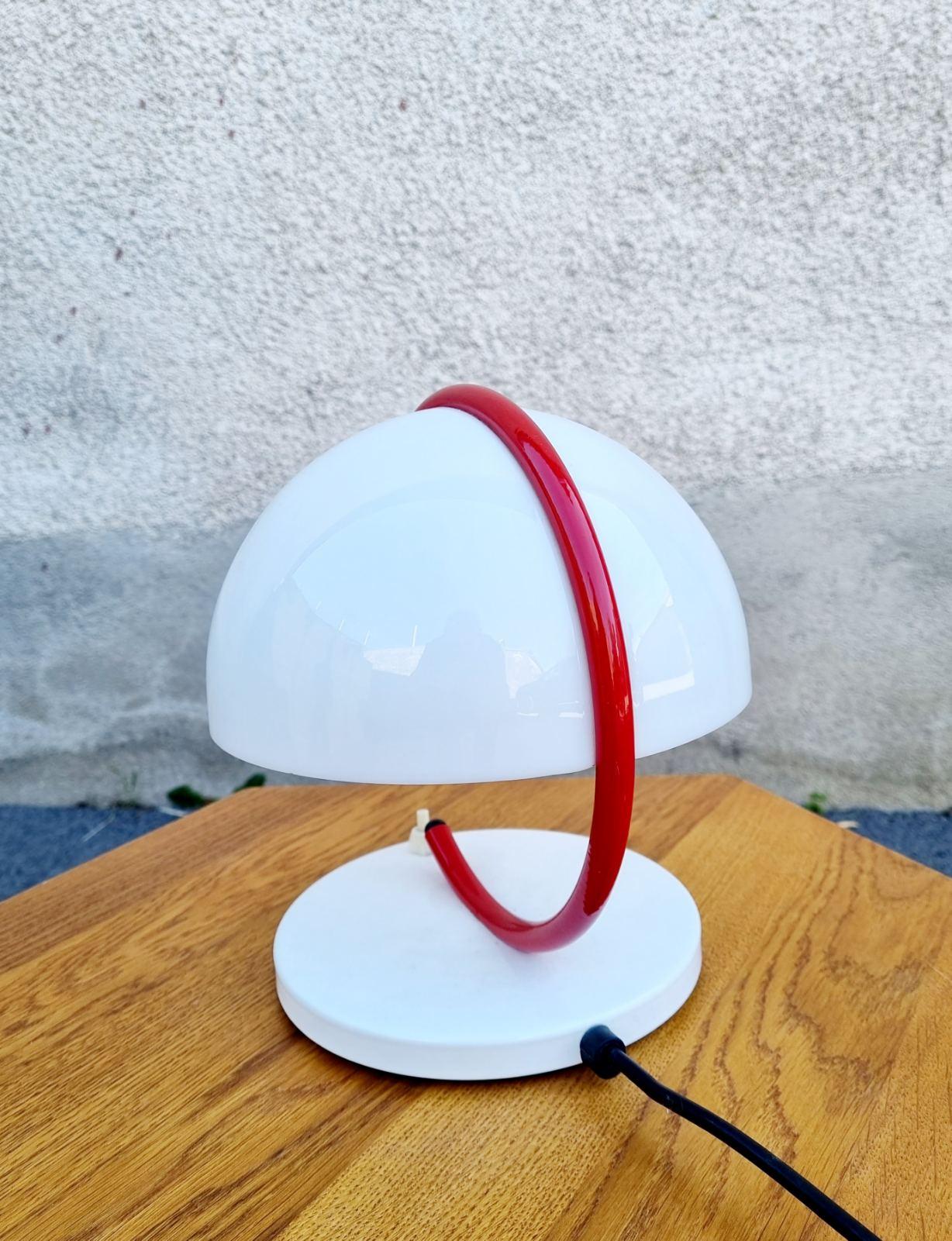Late 20th Century Space Age Mushroom Table Lamp Designed by Luigi Massoni for Guzzini, Italy 70s