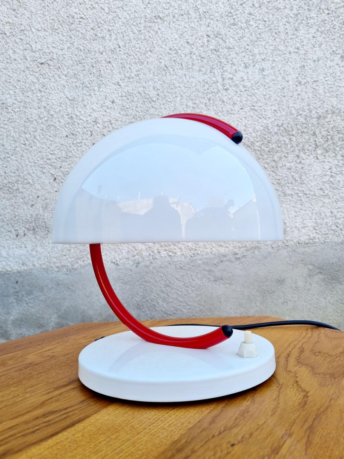 Space Age Mushroom Table Lamp Designed by Luigi Massoni for Guzzini, Italy 70s 1