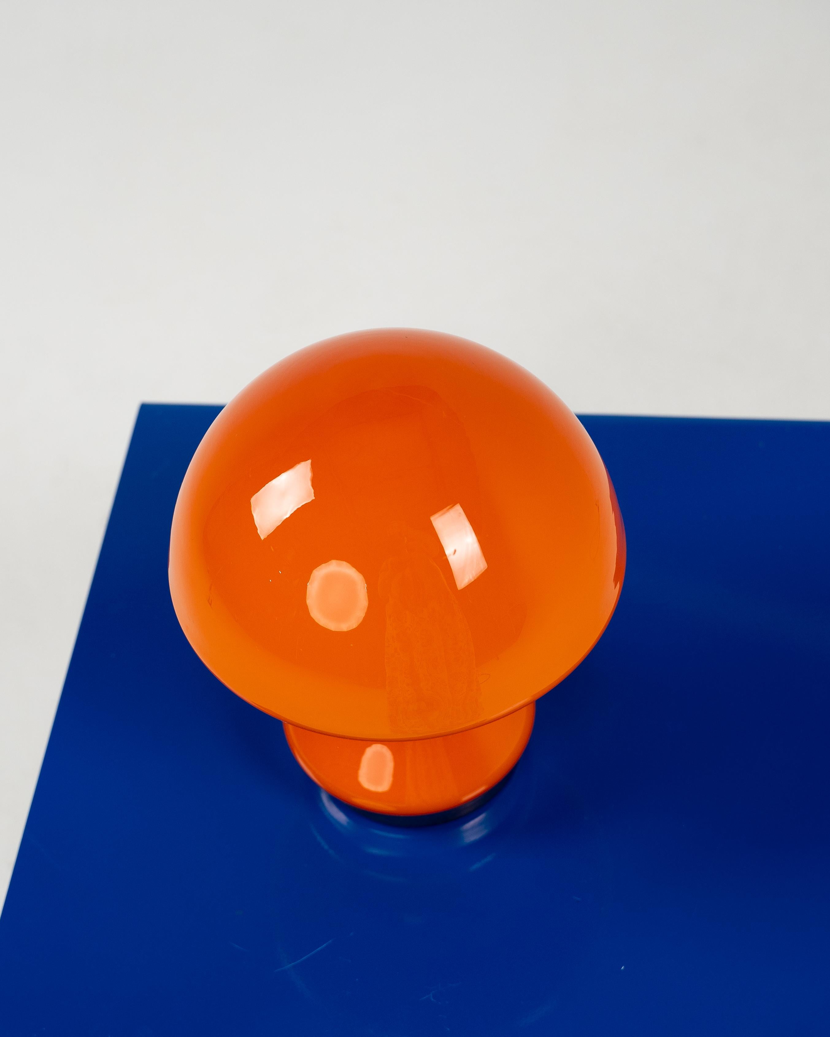 Space Age Mushroom table lamp For Sale 3