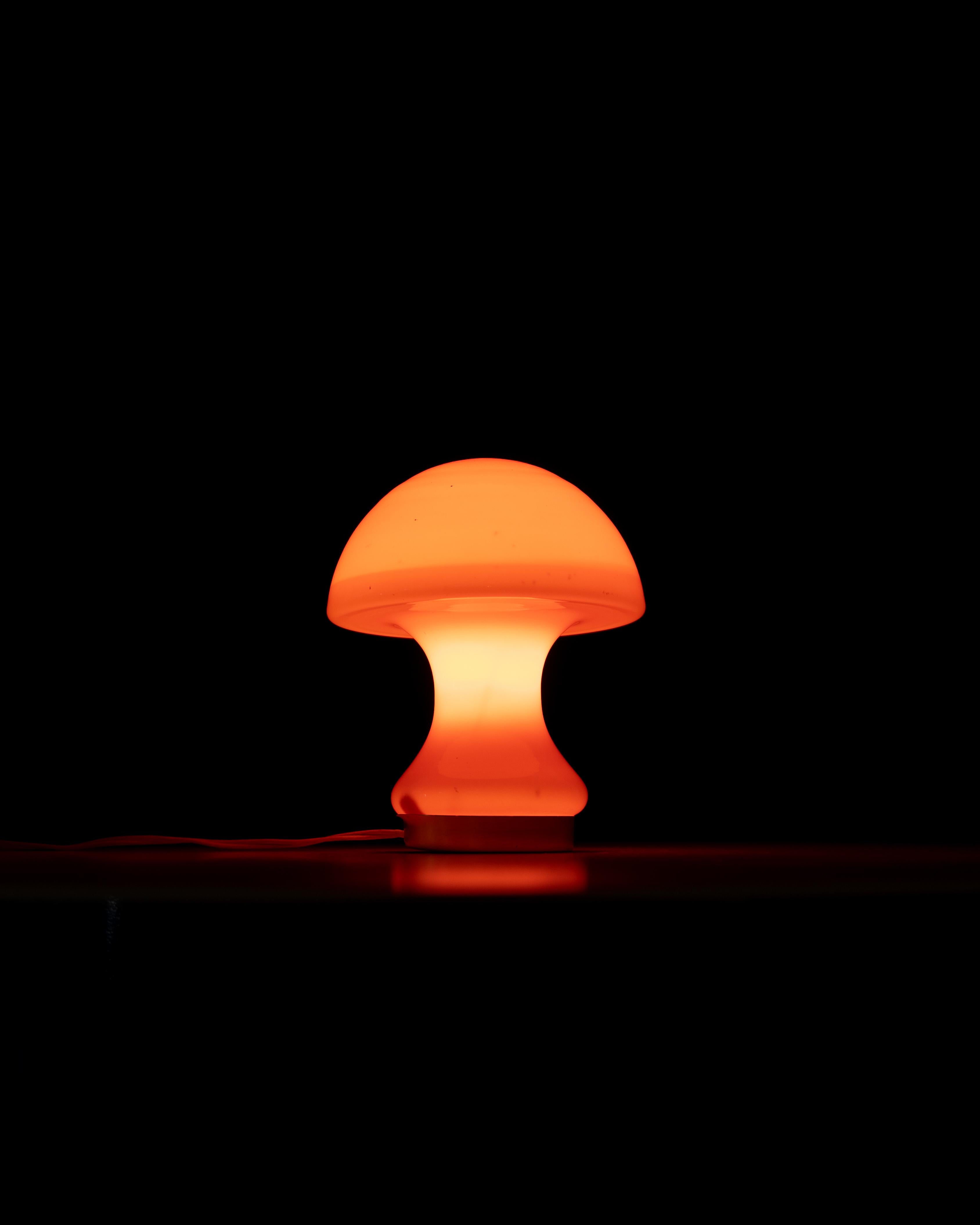 A Space Age Pilz Tischlampe im Angebot 7