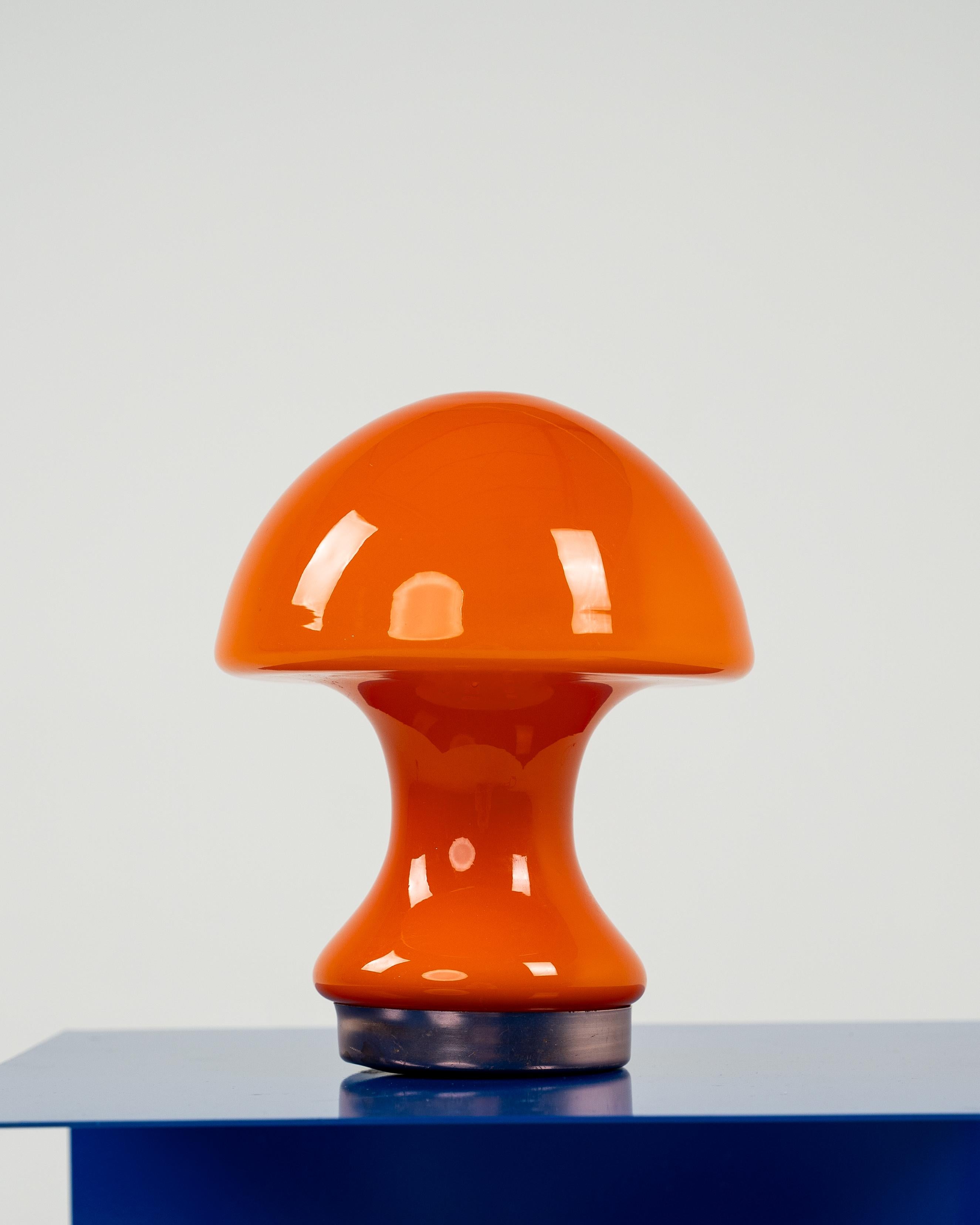 Slovenian Space Age Mushroom table lamp For Sale