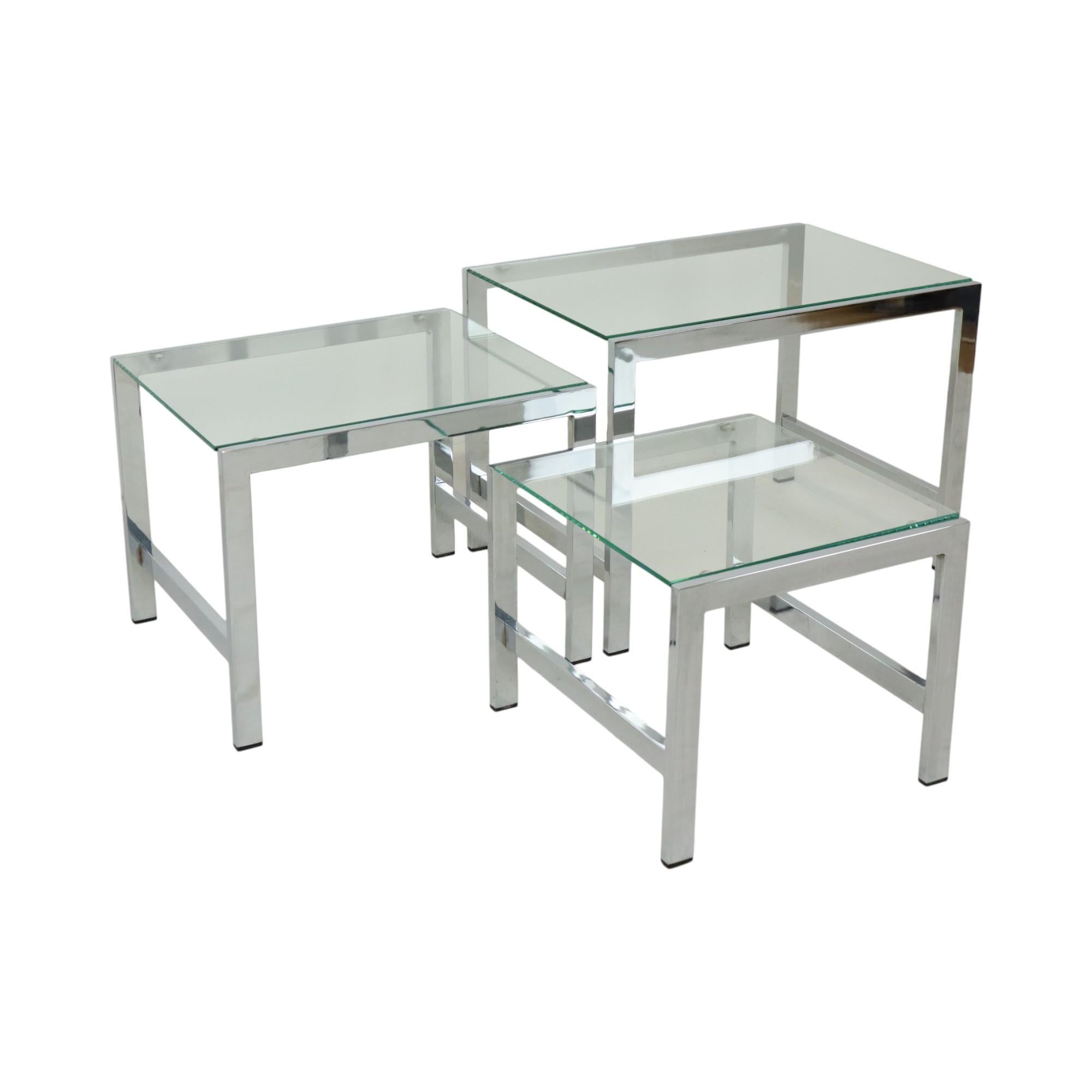 Tables gigognes Space and Chrome Clear Glass Sixties Design Side Table en vente 4