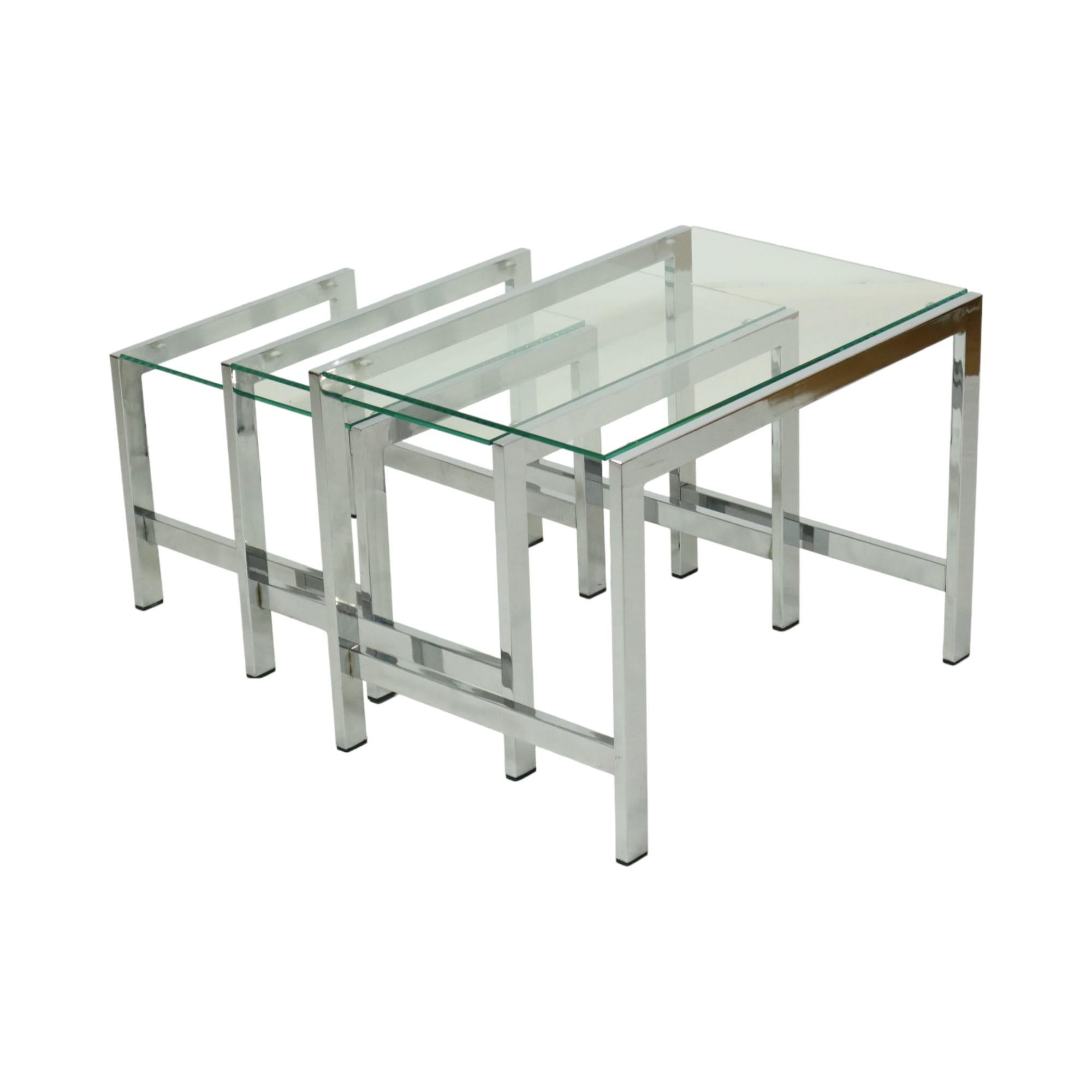 Verre Tables gigognes Space and Chrome Clear Glass Sixties Design Side Table en vente