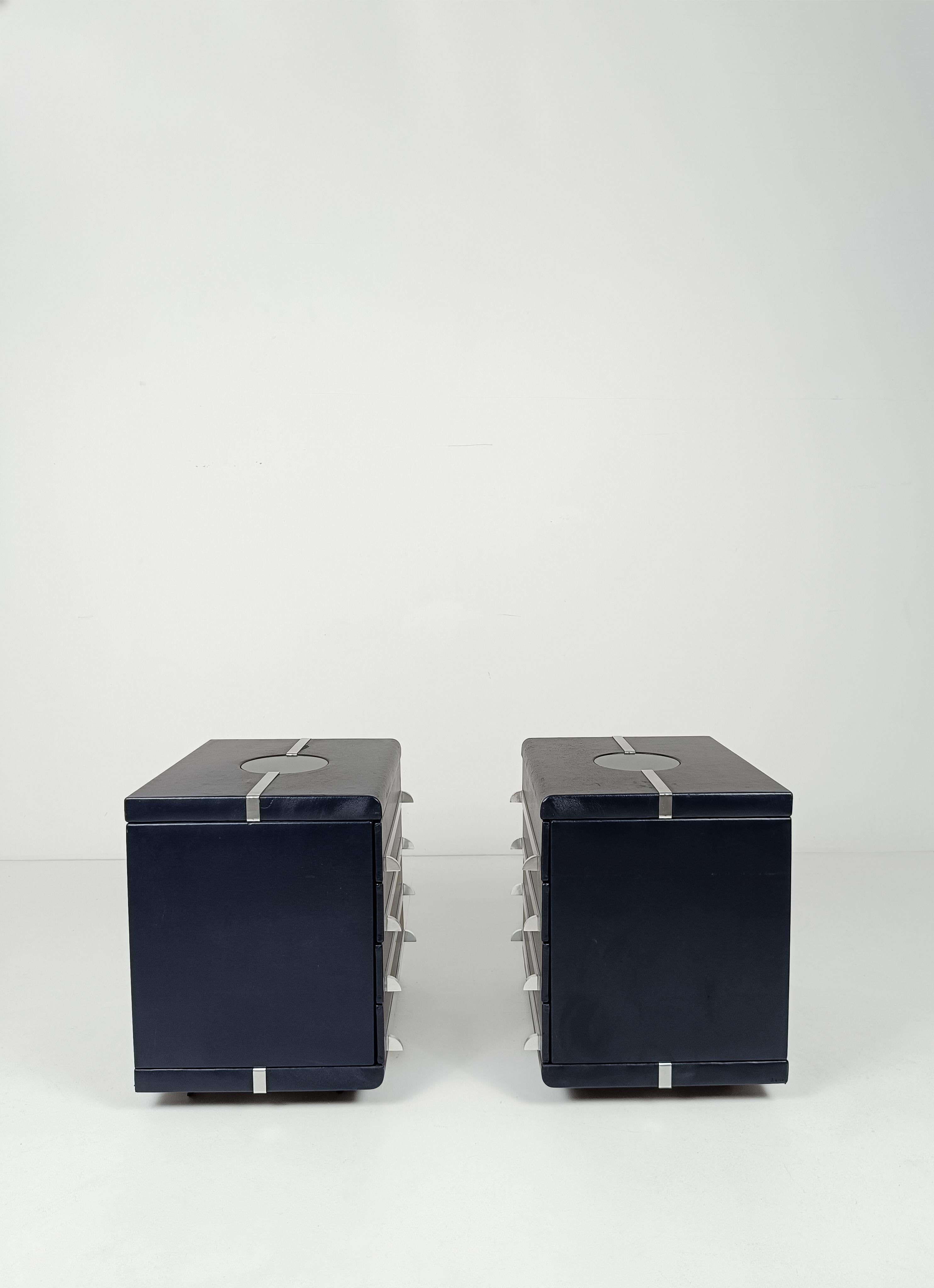 Space Age Night Stands in the style of Luigi Massoni in Chrome & Leather, 70s For Sale 3