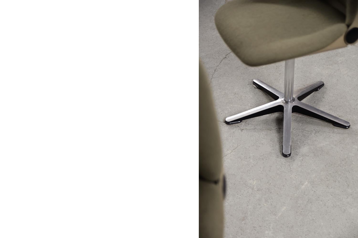Chaises de bureau 232 de l'ère spatiale de Wilhelm Ritz pour Wilkhahn, 1970, ensemble de 4 pièces 7