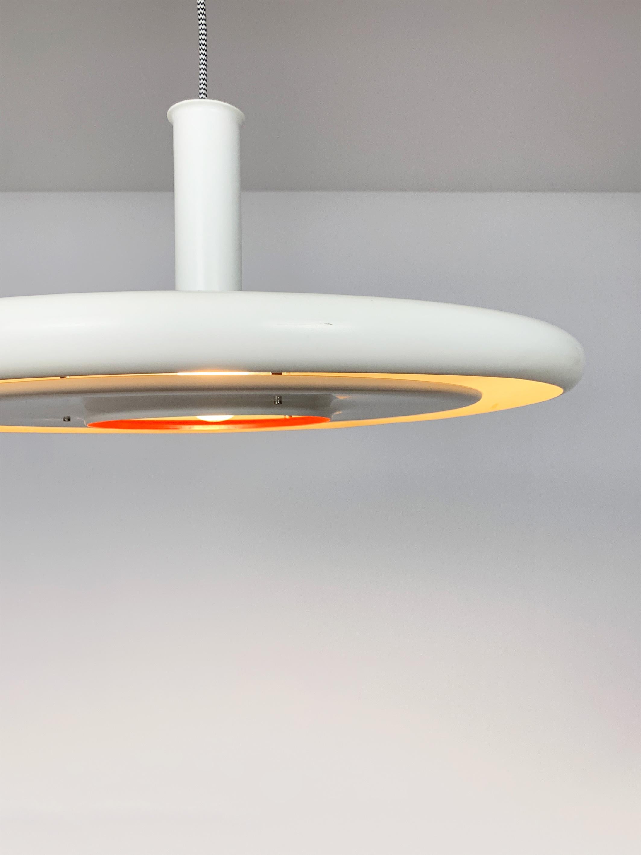 XL Space Age Optima Pendant Lamp in UFO Style by Hans Due Fog & Mørup Denmark In Good Condition In Vorst, BE
