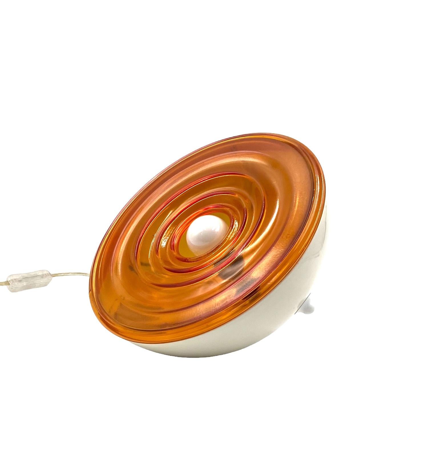 Lampe de table en verre orange de l'ère spatiale, France 1970 en vente 4