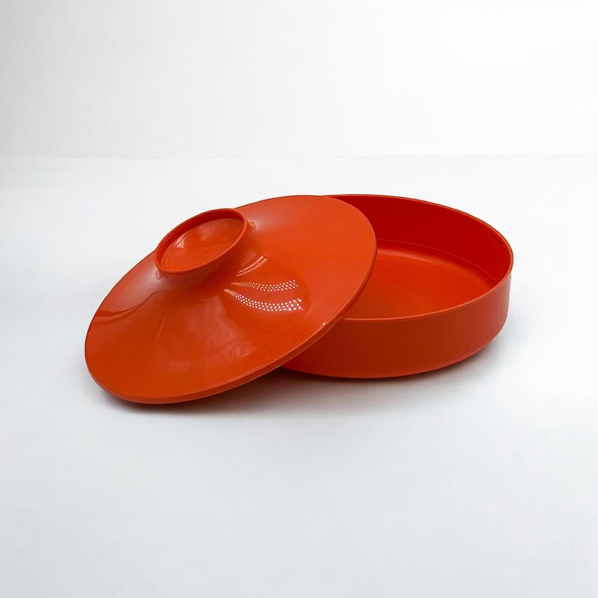 Oranges Kunststoffgefäß aus dem Space Age von Luigi Massoni für Guzzini, 1960er Jahre im Angebot 4