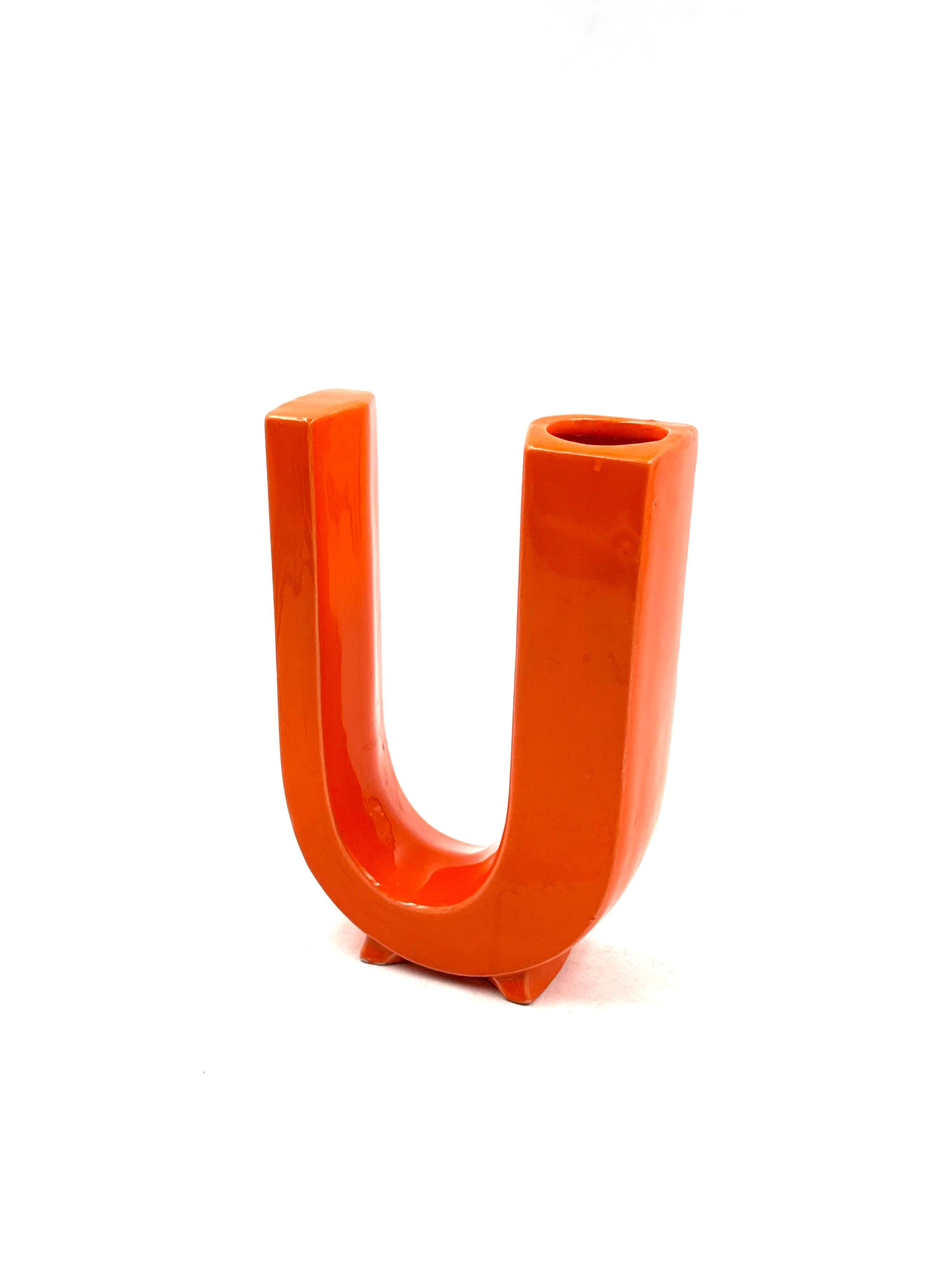 Late 20th Century Vase solifleur en céramique en forme de lettre U de l'ère spatiale, Marcel Radureau ca.1970 en vente