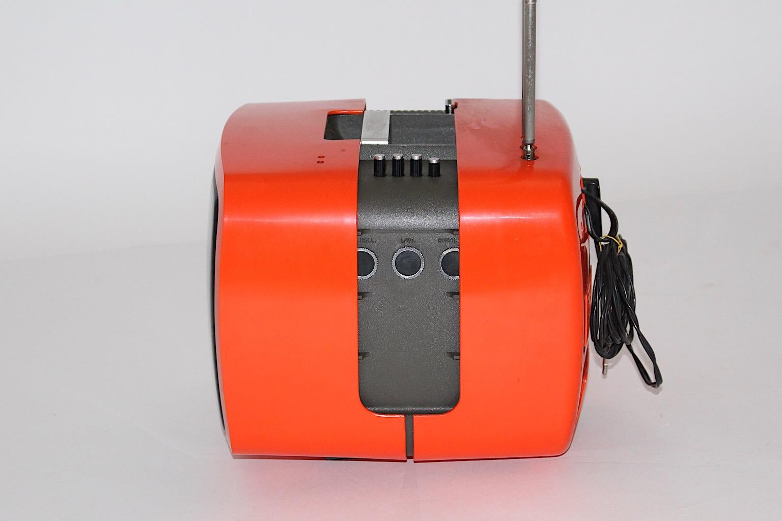 Plastique Television Ikaro orange de l'ère spatiale par Minerva, 1970, Autriche en vente