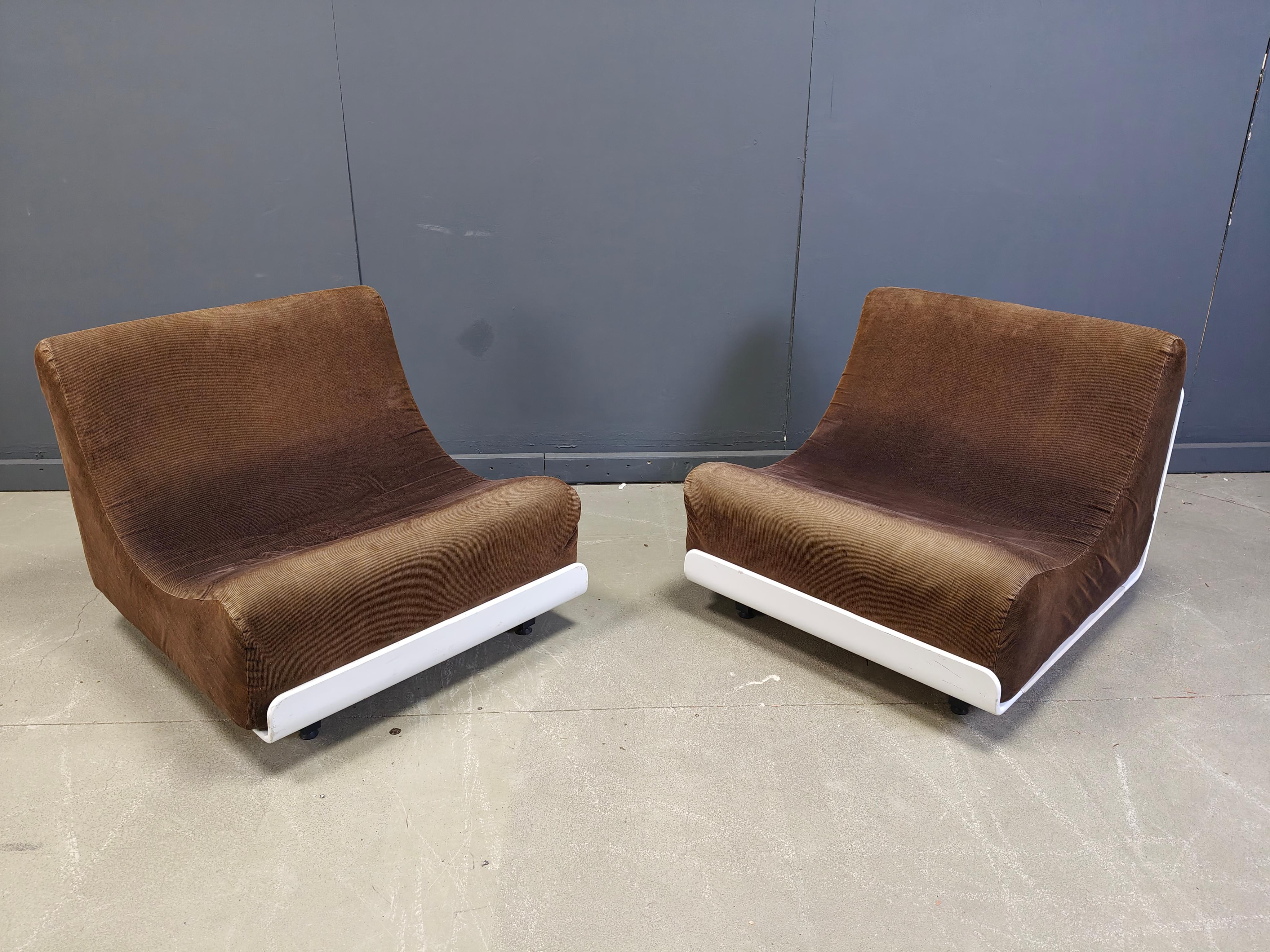 Chaises longues Space AGE Orbis de Luigi Colani pour COR, années 1960 Bon état - En vente à Leuven, Vlaams Gewest