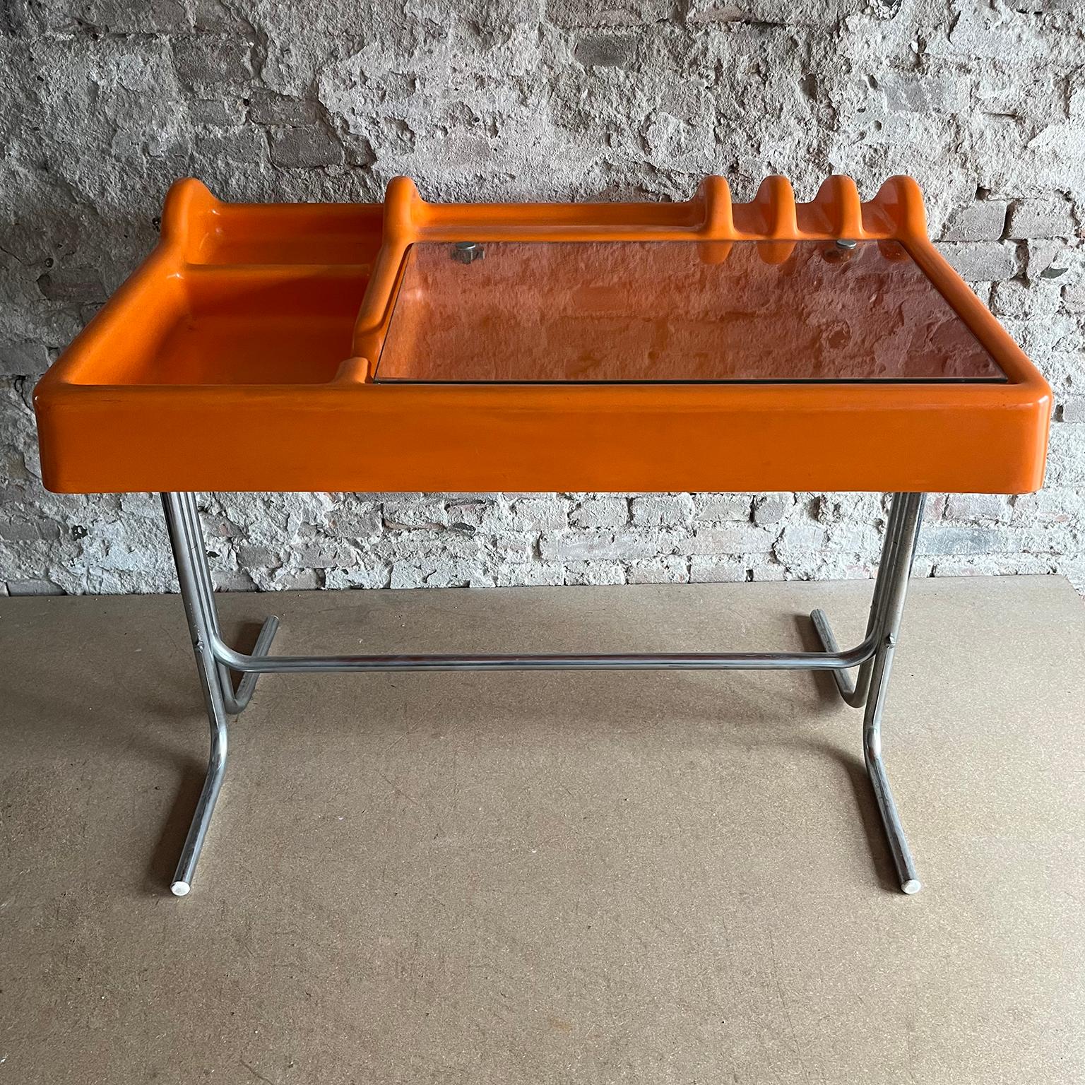 Scrivania arancione Orix Space Age di Vittorio Parigi and Nani Prina per Molteni in vendita 5