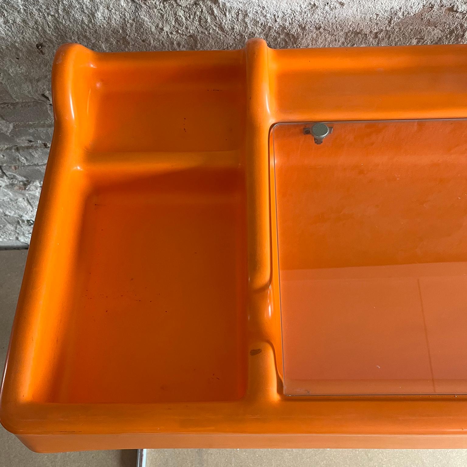 Scrivania arancione Orix Space Age di Vittorio Parigi and Nani Prina per Molteni in vendita 6