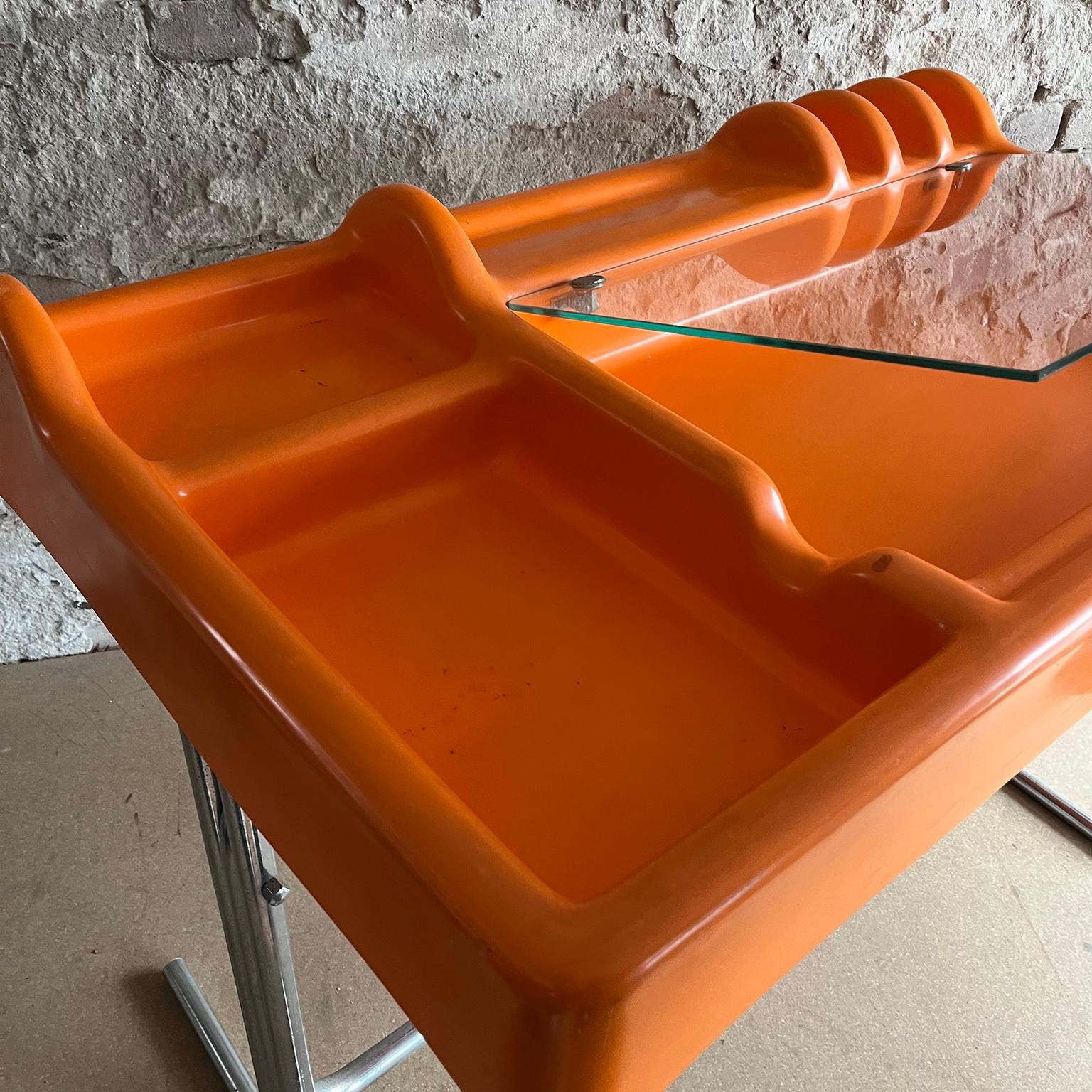 Scrivania arancione Orix Space Age di Vittorio Parigi and Nani Prina per Molteni in vendita 9